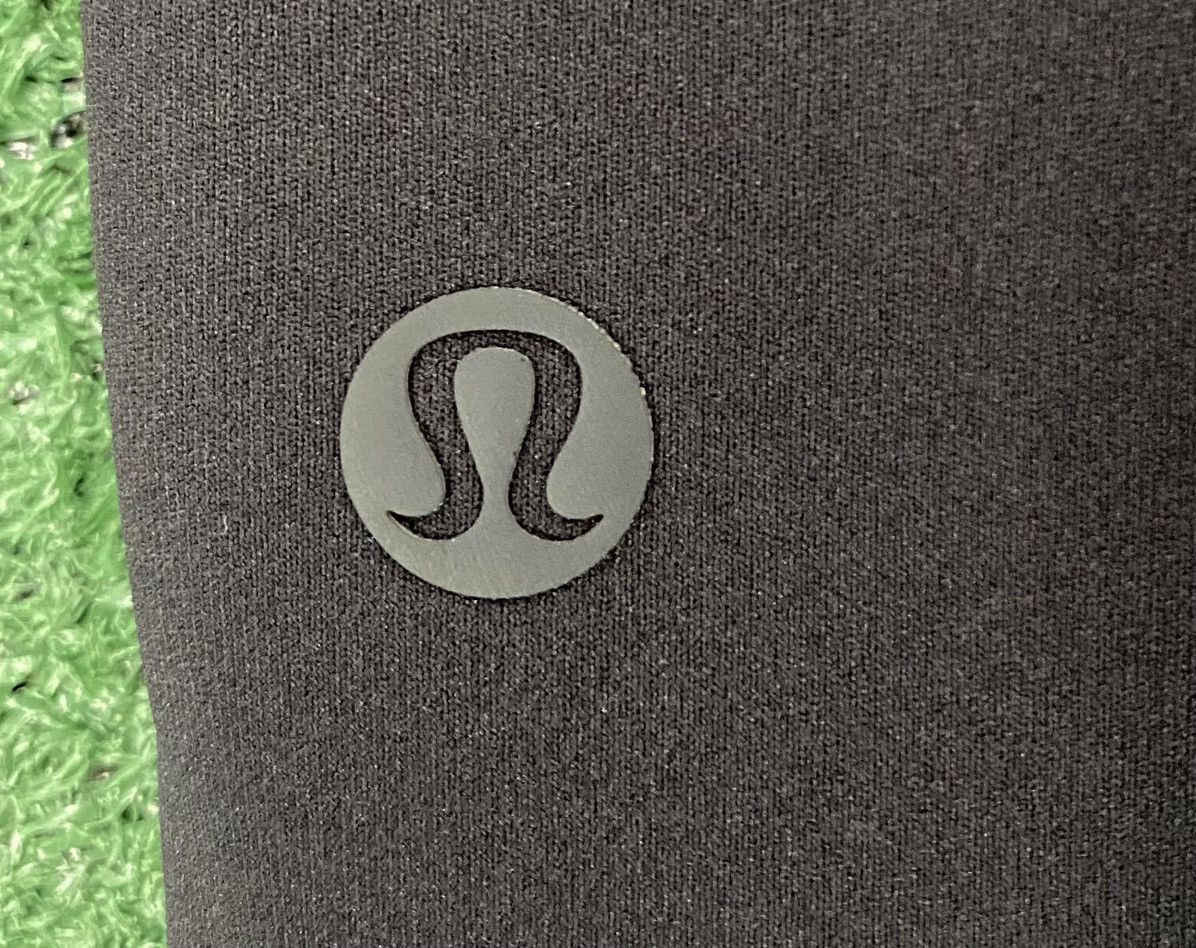 Lululemon Lululemon On The Fly Black Jogger Pants Womens Size 4 Size 27" / US 4 / IT 40 - 7 Thumbnail