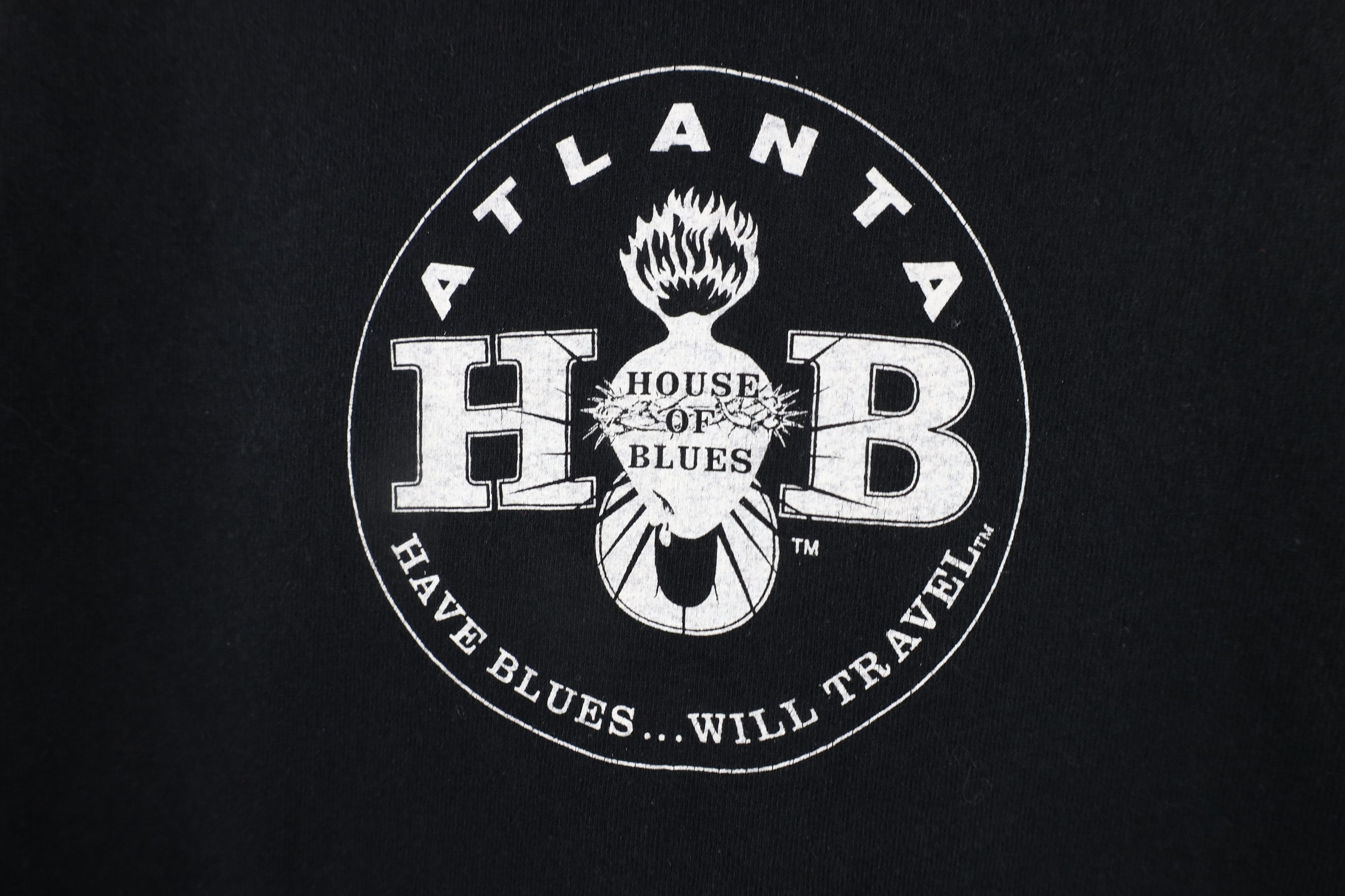 Vintage Vintage 90s Out House of Blues Atlanta T-Shirt Black USA Size US XL / EU 56 / 4 - 9 Thumbnail