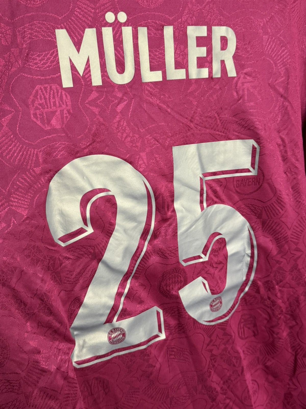 Adidas KIDS New Bayern Munchen Anniversary Muller Football Jersey Size US S / EU 44-46 / 1 - 3 Thumbnail