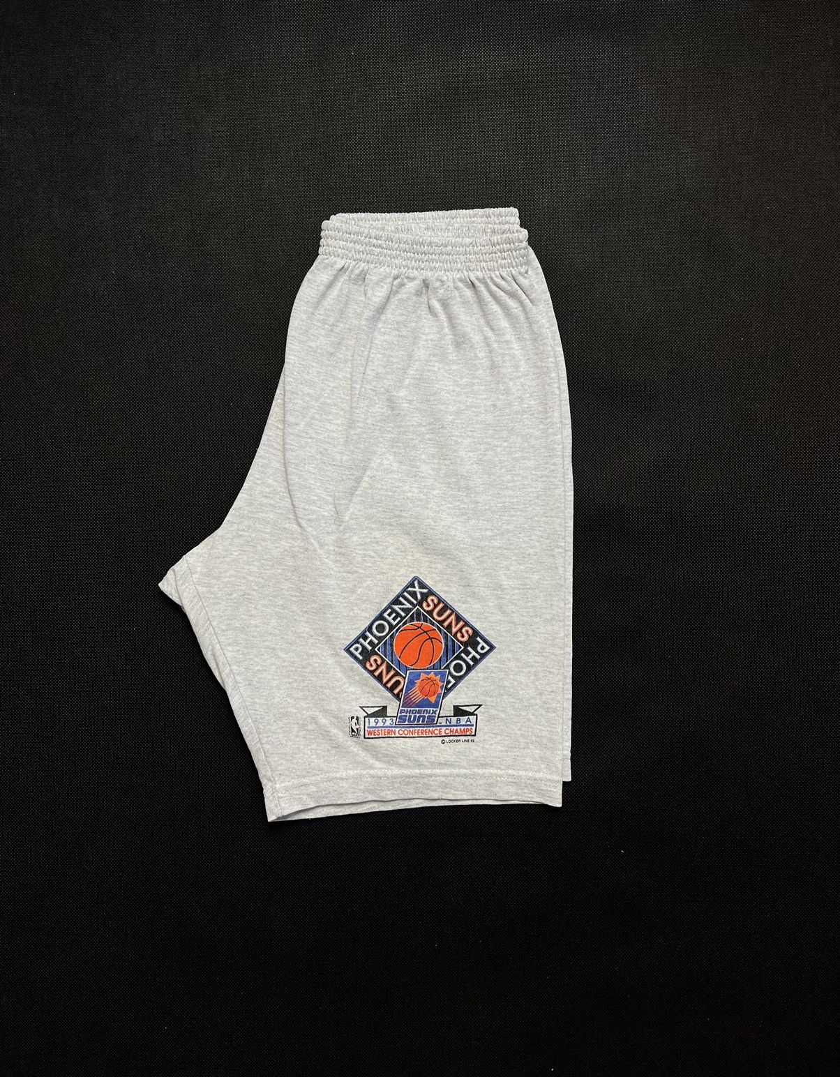 NBA × Vintage Shorts Phoenix Suns 1993 NBA Vintage 90’s Size US 32 / EU 48 - 1 Thumbnail