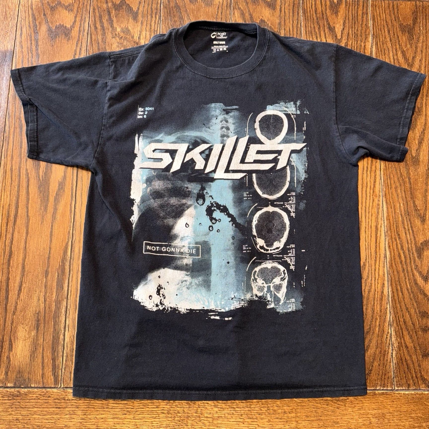 Vintage Skillet The Resistance Not Gonna Die T Shirt Mens Medium Christian Rock Shirt Size US M / EU 48-50 / 2 - 7 Thumbnail
