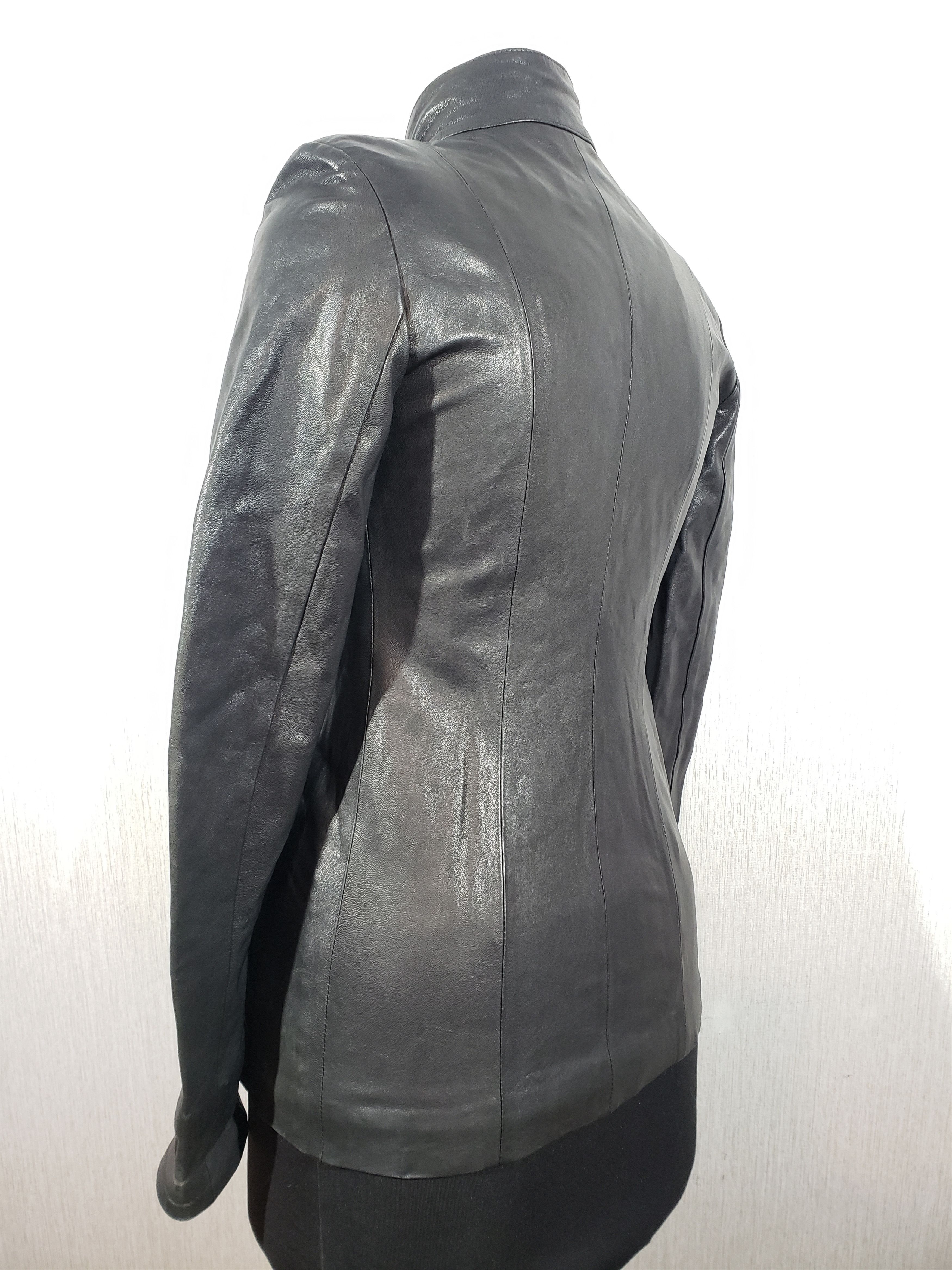 Other Stylish women's leather jacket with buttons. Size S / US 4 / IT 40 - 6 Thumbnail