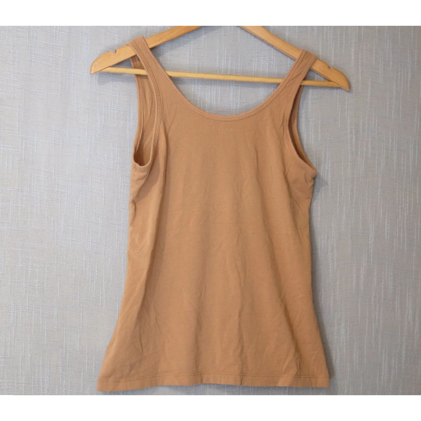 Old Navy EUC Old Navy First Layer Scoop Neck Tank Top Brown Super Soft Womens S Tank S Adults? Size S / US 4 / IT 40 - 6 Thumbnail