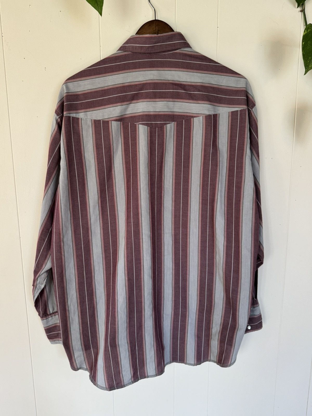 Vintage × Wrangler Vintage Wrangler Pearl Snap Western Shirt – Maroon & Gray Size US XL / EU 56 / 4 - 2 Thumbnail