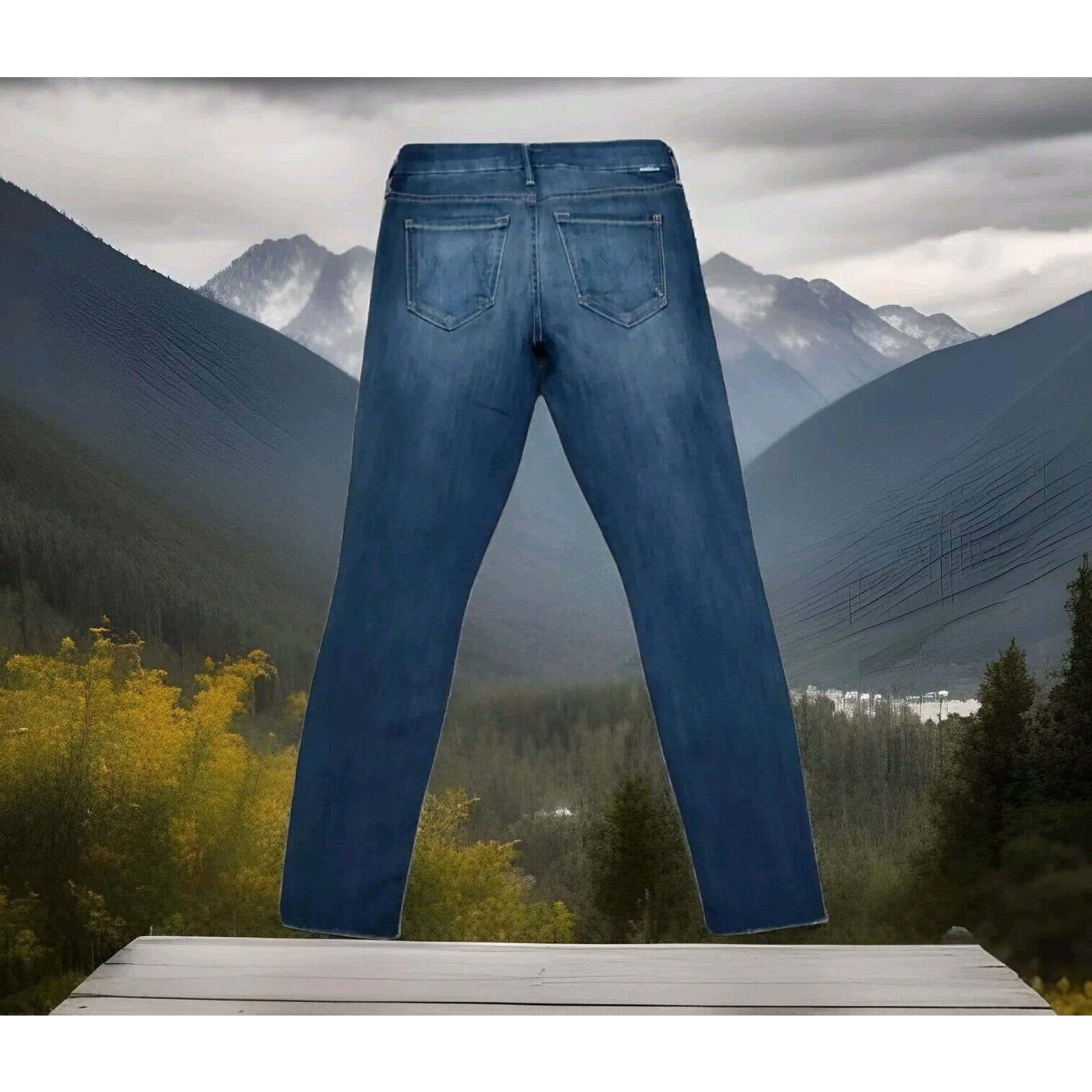 MOTHER MOTHER Looker Ankle Fray in Wicked Games Wash Denim 25/27 Size 25" / US 0 / IT 36 - 2 Thumbnail