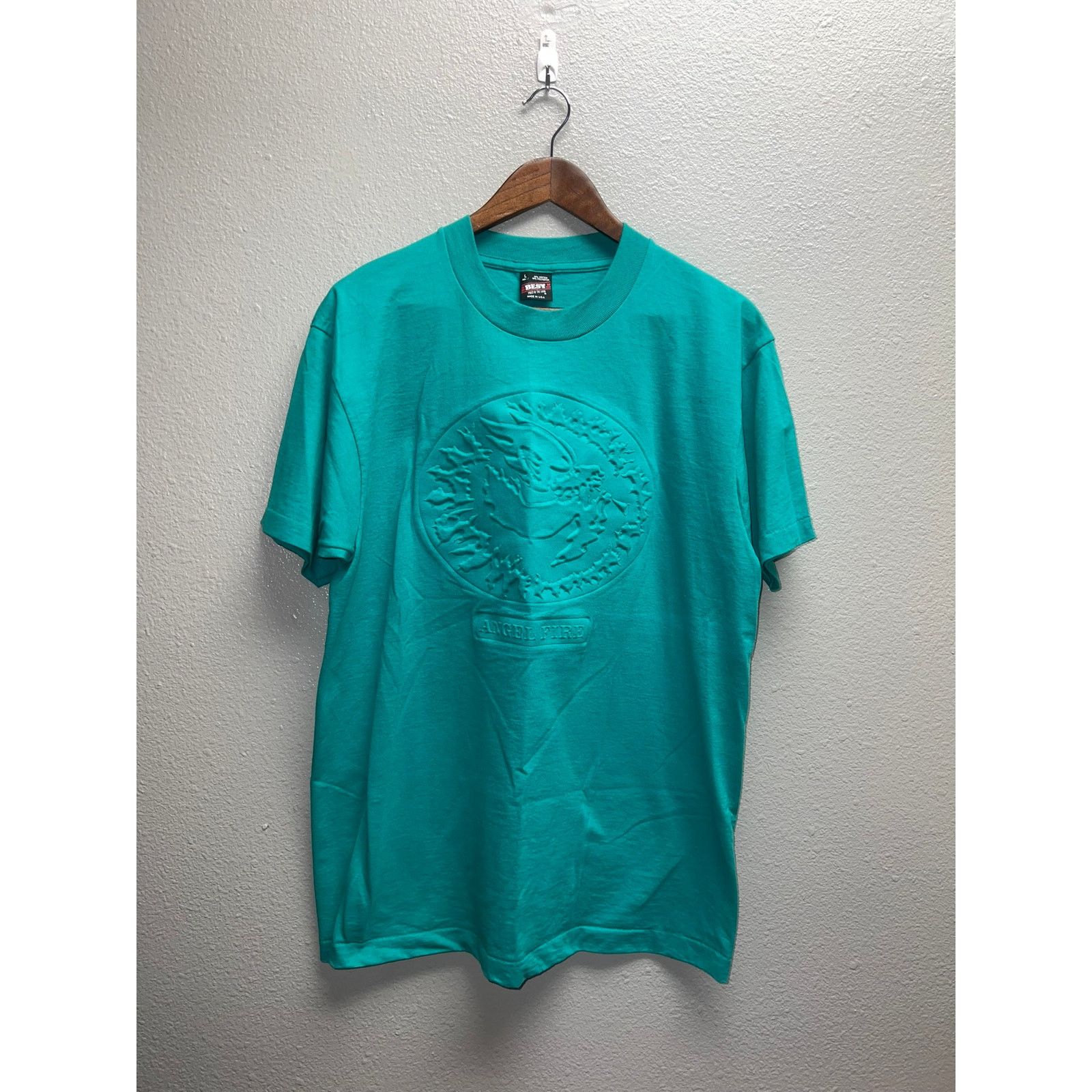 Fruit Of The Loom Vintage Angel Fire Shirt New Mexico Ski Skiing Tee 90s L Size US L / EU 52-54 / 3 - 1 Thumbnail
