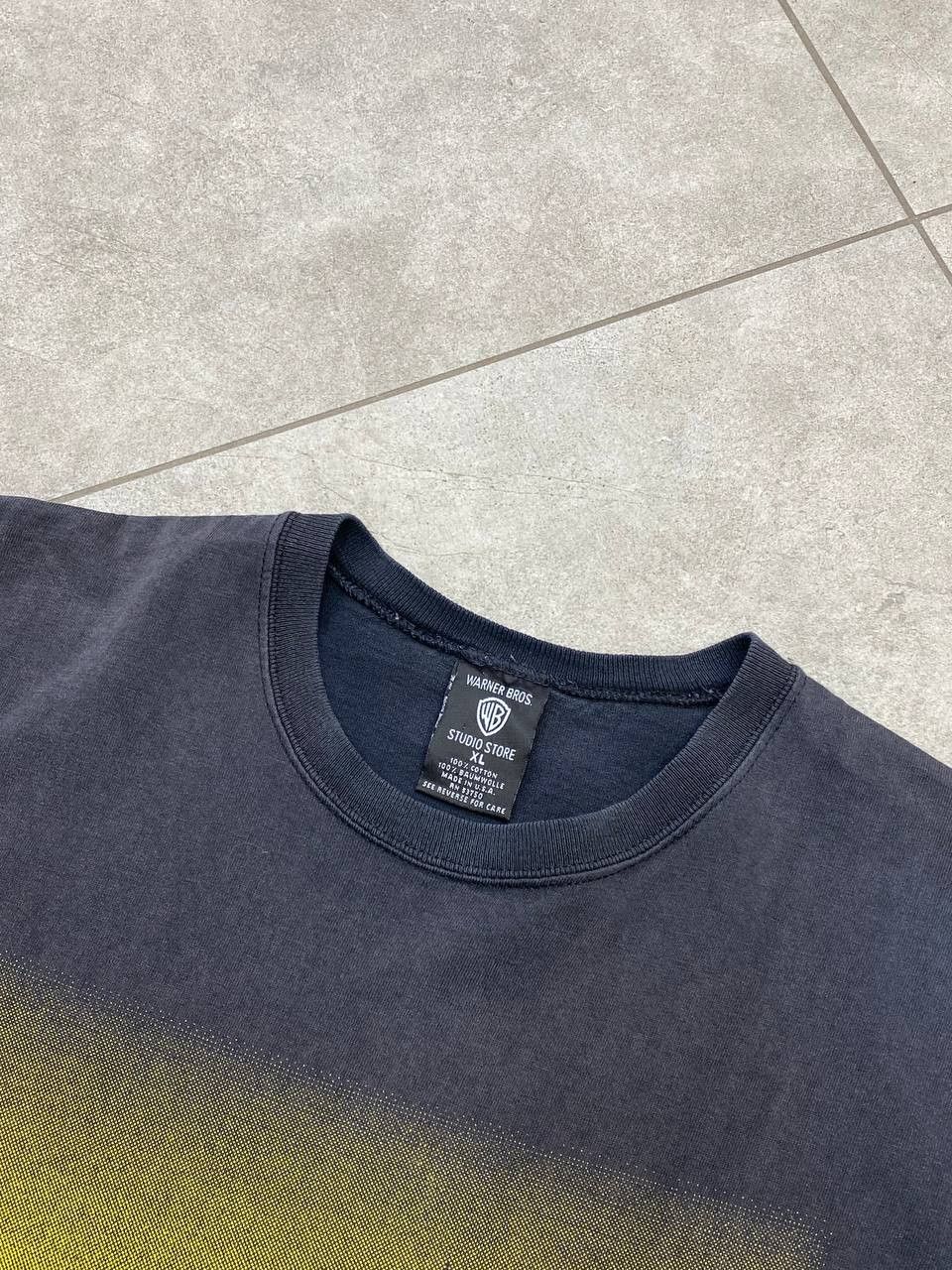 Warner Bros Vintage Warner Bros. 1995 Friends TV Show Promo T-Shirt Size US XL / EU 56 / 4 - 18 Thumbnail