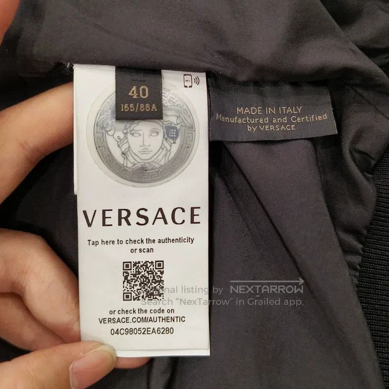 Versace Versace Hooded pins decorate the zippered jacket Size US S / EU 44-46 / 1 - 8 Thumbnail