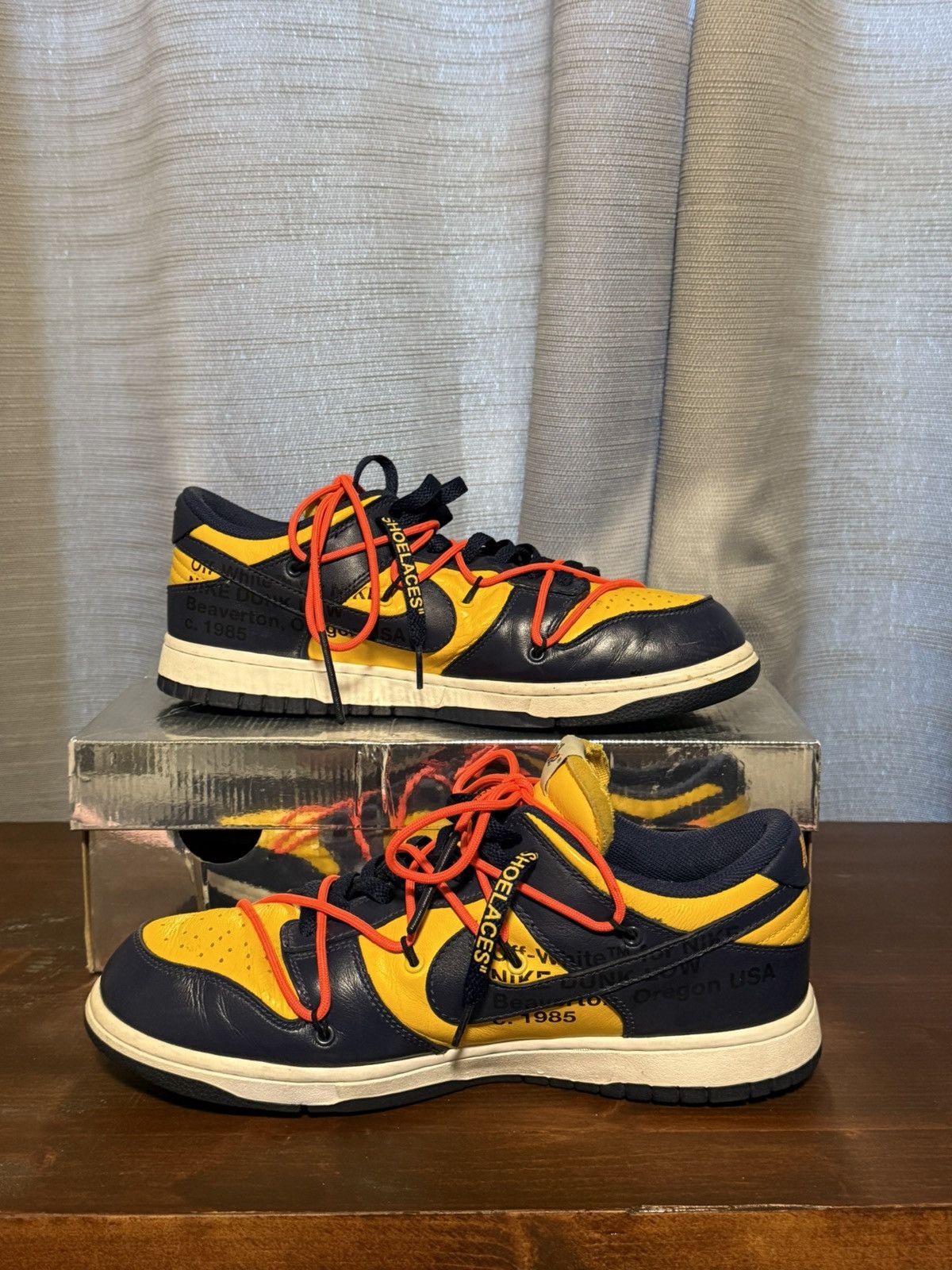 Off-White University Gold Off-White Dunk Size US 10 / EU 43 - 2 Thumbnail