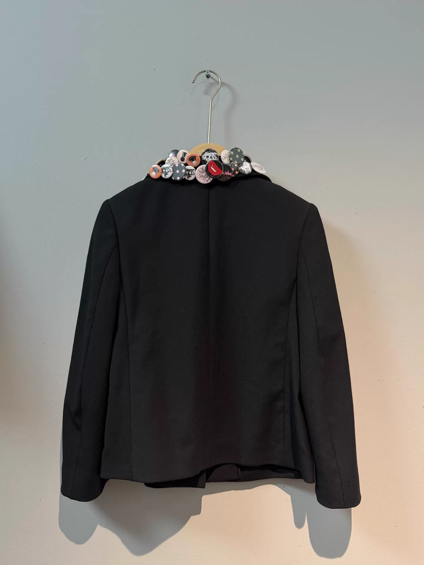 RED Valentino Red Valentino Neckline Medal Pin Jacket CDG 38 Size XS / US 0-2 / IT 36-38 - 4 Thumbnail