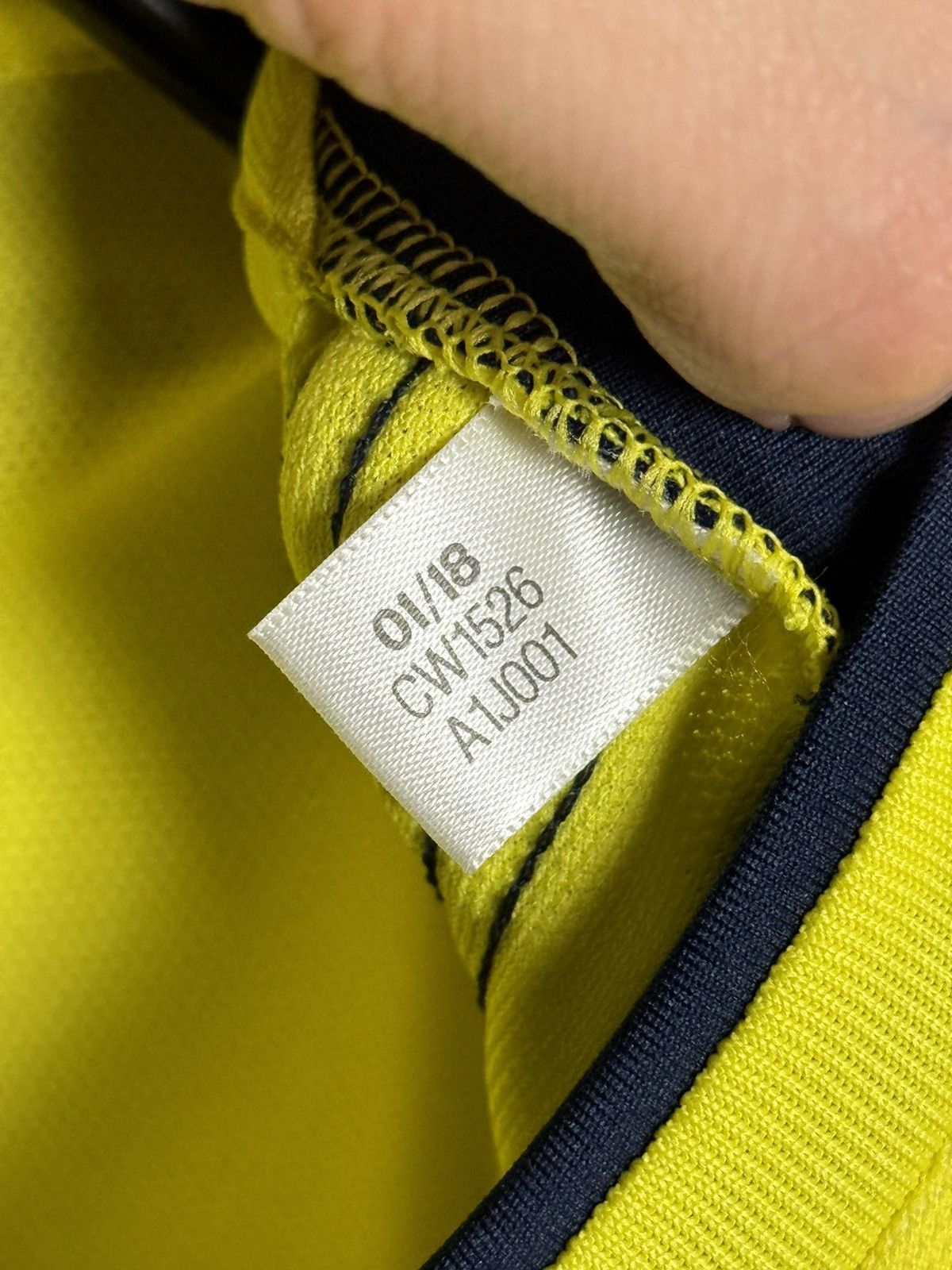 Adidas Colombia 18/19 Home Football Soccer Jersey T-Shirt Size US S / EU 44-46 / 1 - 8 Thumbnail