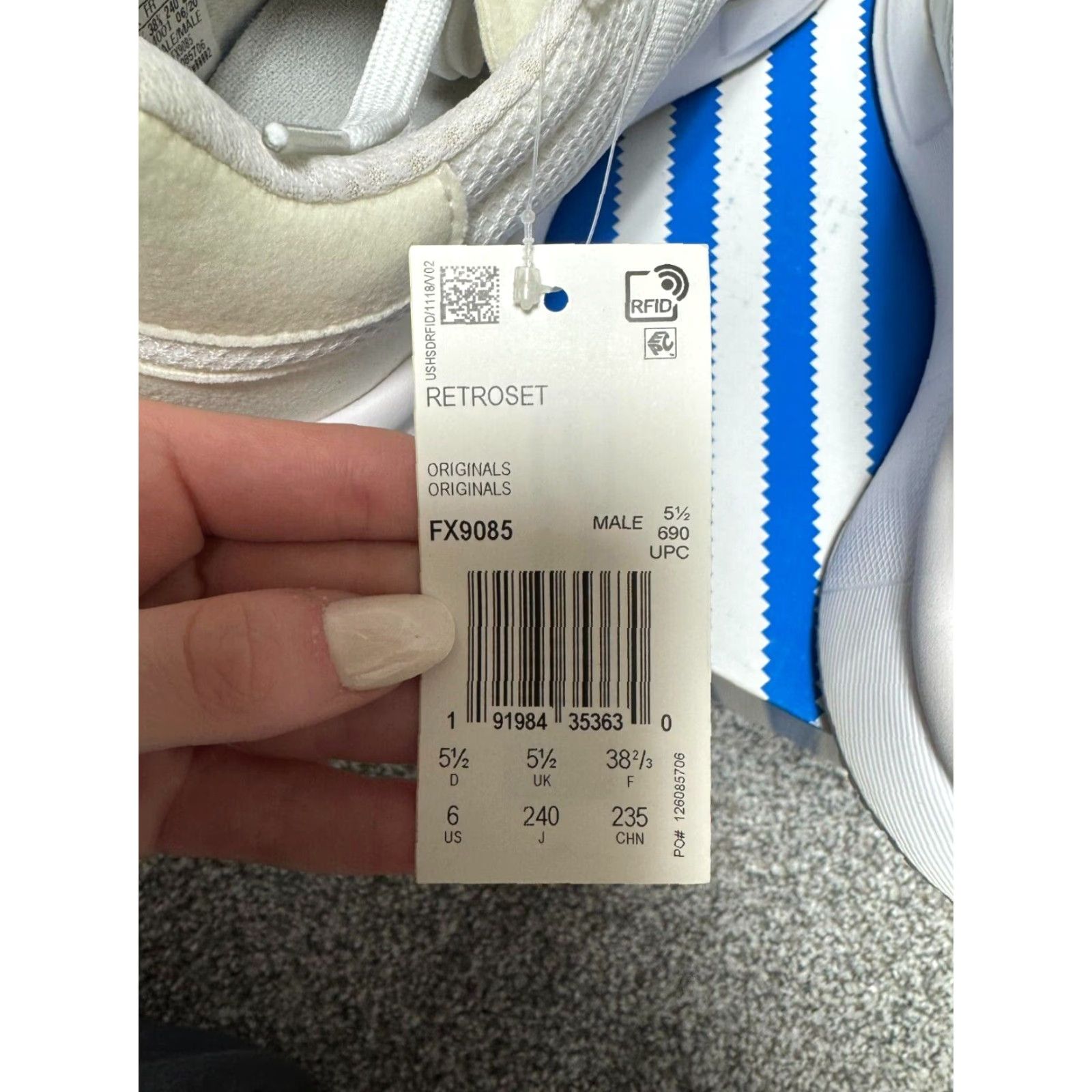 Adidas Adidas Originals Retroset Sneakers Mens 6 Athletic Casual Walking 80s Retro White Lace Up Low Top Rubber Sole Mens Shoes Size US 6 / EU 39 - 4 Thumbnail