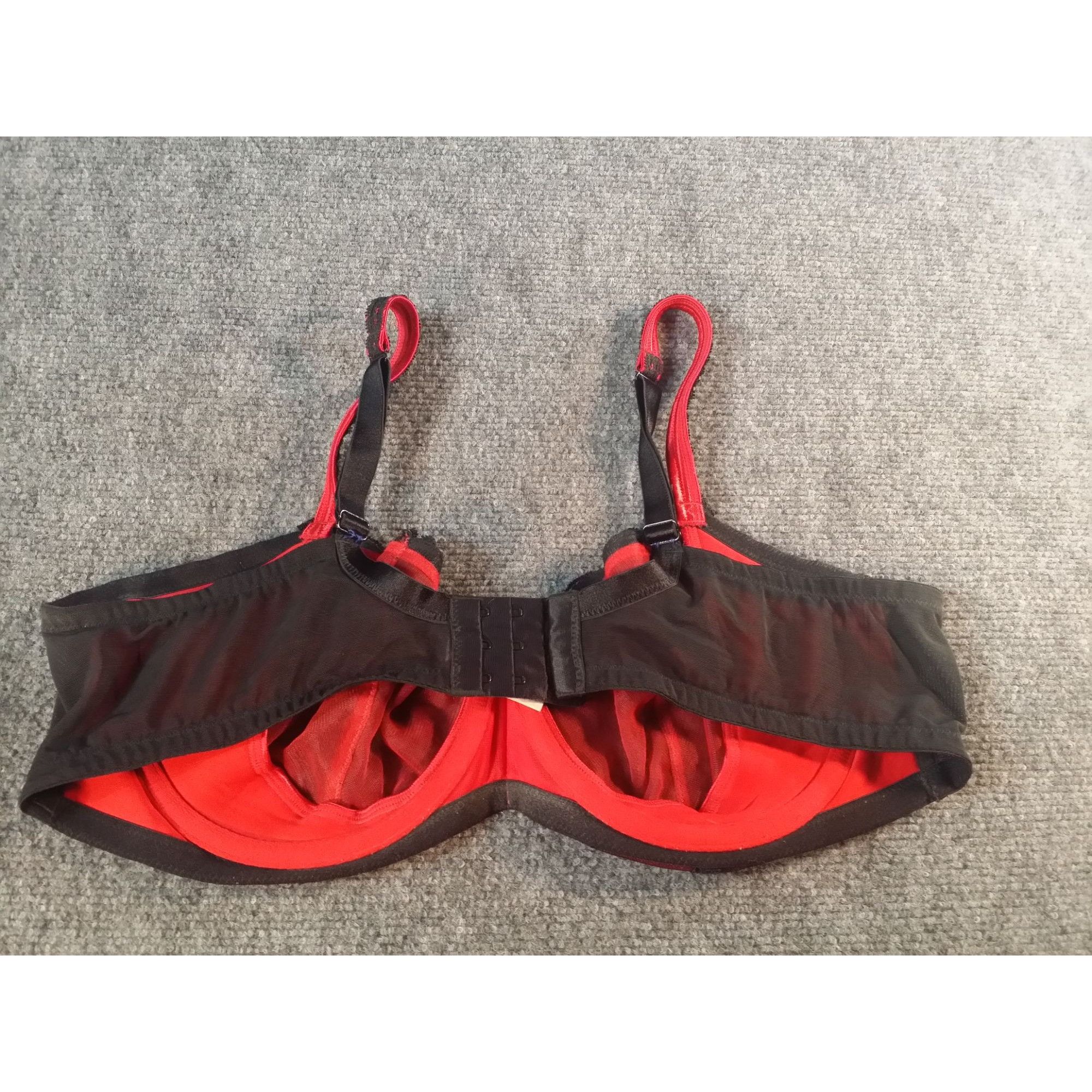 Other Cacique Bra Balconette Women Sz 44C Red Black Floral Lace In Size ONE SIZE - 4 Thumbnail
