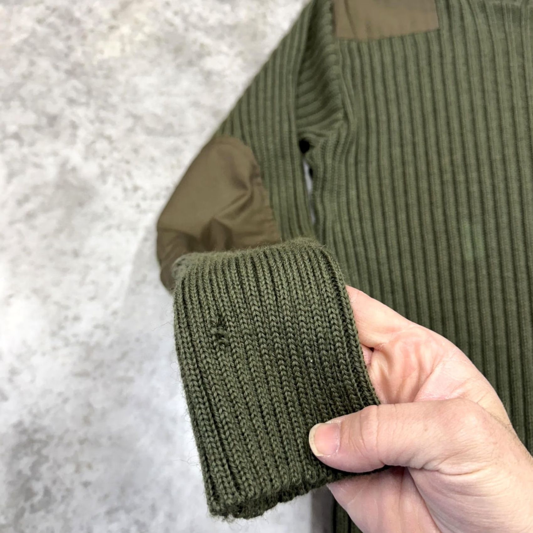 Commando VINTAGE Remploy Commando Sweater Mens Size S Olive Green Wool Military 90s Size US S / EU 44-46 / 1 - 3 Thumbnail