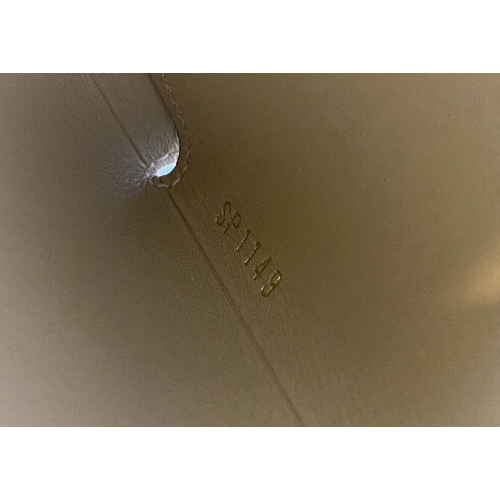 Louis Vuitton Beige Monogram Giant Pochette Kirigami MM Envelope Size ONE SIZE - 10 Thumbnail
