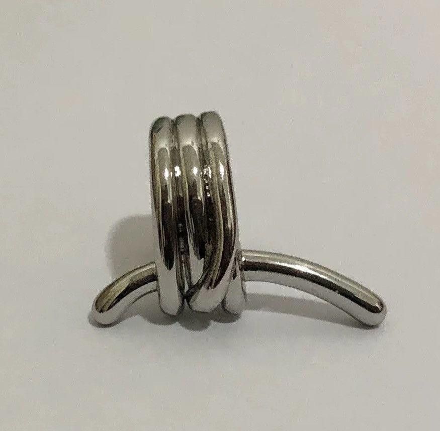 Jewelry 2000s y2k aesthetic knots ear cuff earrings Size ONE SIZE - 3 Thumbnail