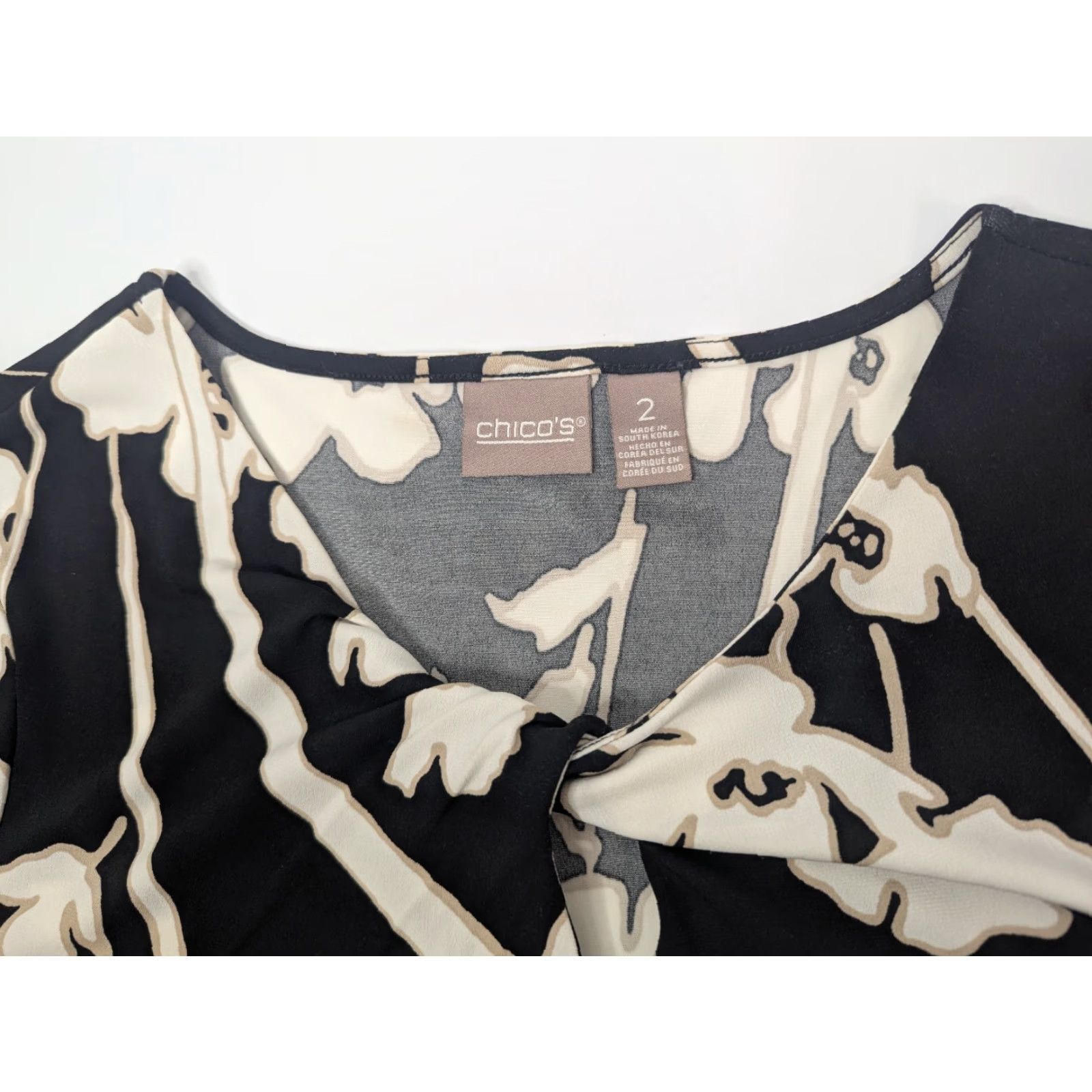 Vintage Chico's Black Floral Top Shirt Women's L Knotted Neck Accent Stretch Casual T-Shirt Size L / US 10 / IT 46 - 5 Thumbnail