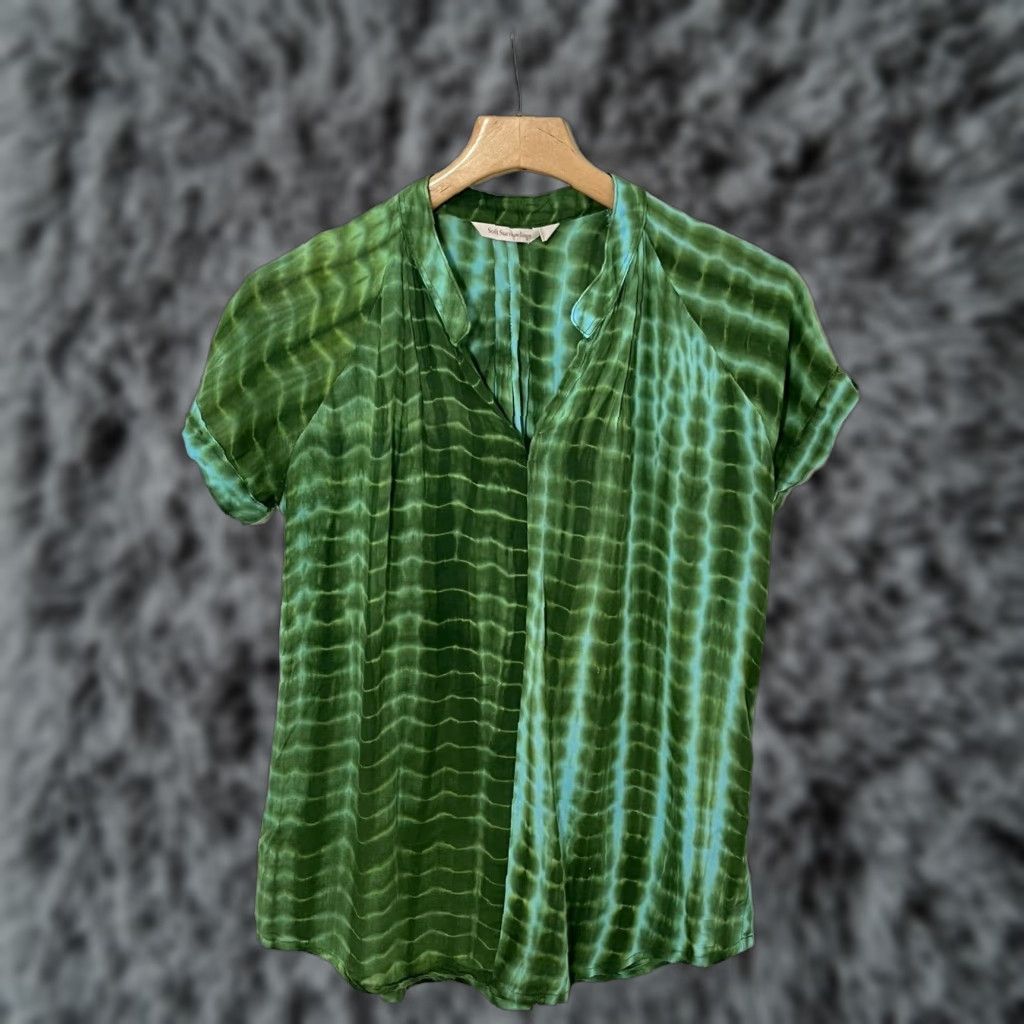 Soft Surroundings VINTAGE Soft Surroundings Tie Dye Blouse Shirt Women's XS Short Sleeve Green Blue Stylish Top Size XS / US 0-2 / IT 36-38 - 1 Thumbnail