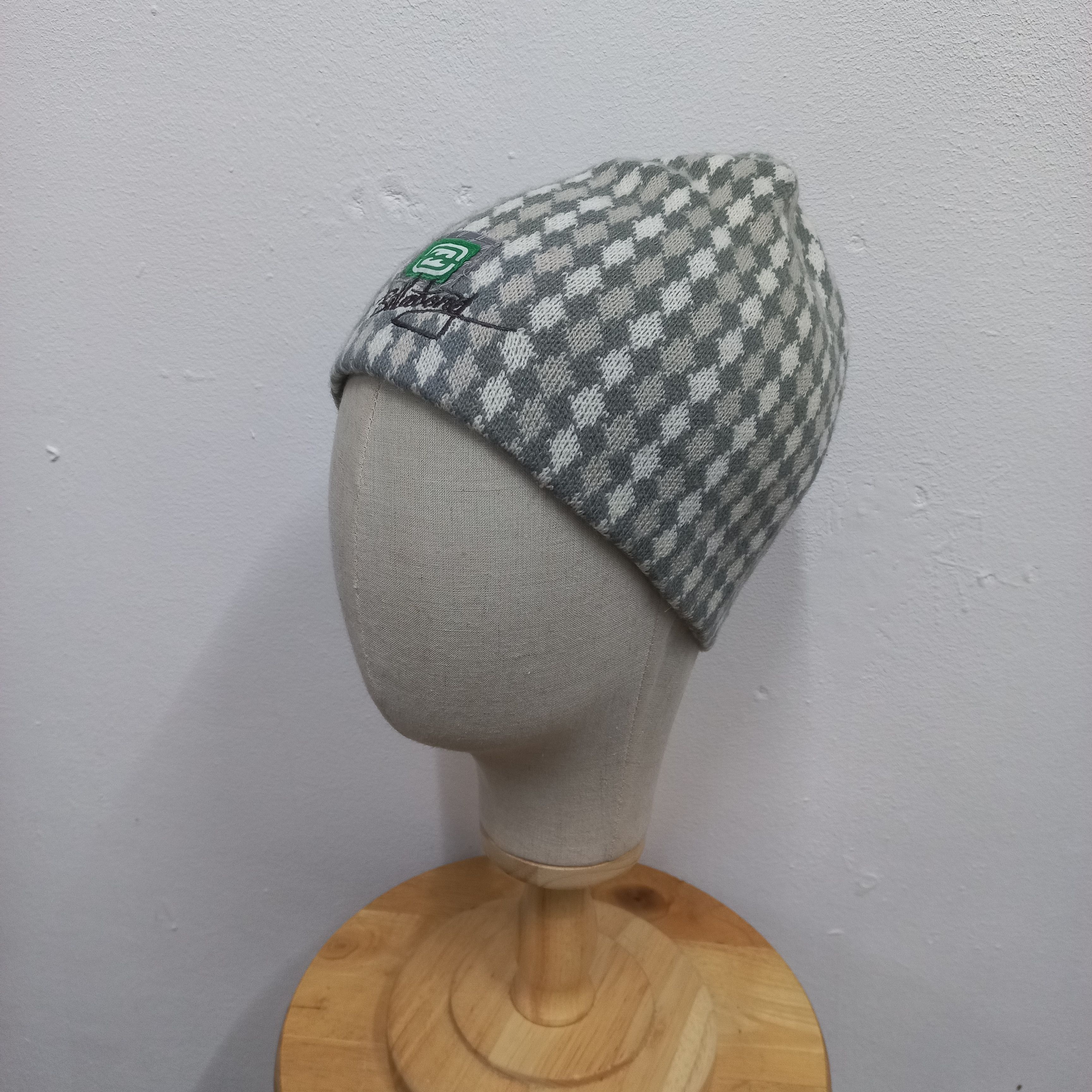 Billabong 💥 Vintage y2k billabong logo signture pull on beanie hat Size ONE SIZE - 2 Thumbnail