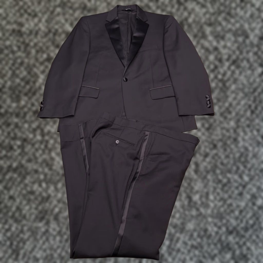 Jos. A. Bank Jos A Bank Traveler Tuxedo Suit 42 Short Black 36 Waist Pants Formal 2 Piece New Size US 42 / EU 58 - 1 Thumbnail