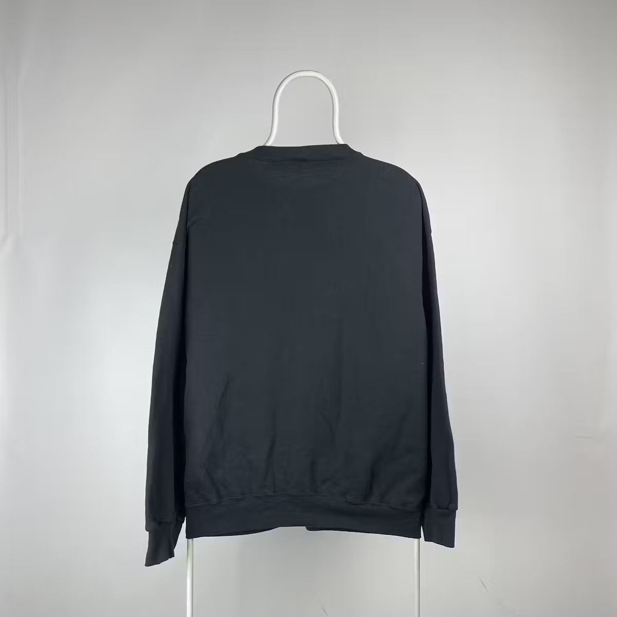 Band Tees Vintage Elvis presley sweatshirt 1992 band tee size XXLARGE Size US XXL / EU 58 / 5 - 2 Thumbnail
