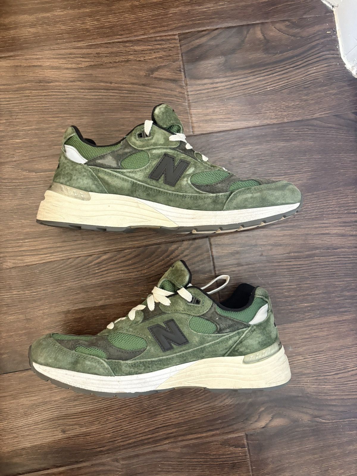 JJJJound × New Balance JJJound NB 992 Moss Green Size US 11 / EU 44 - 2 Thumbnail