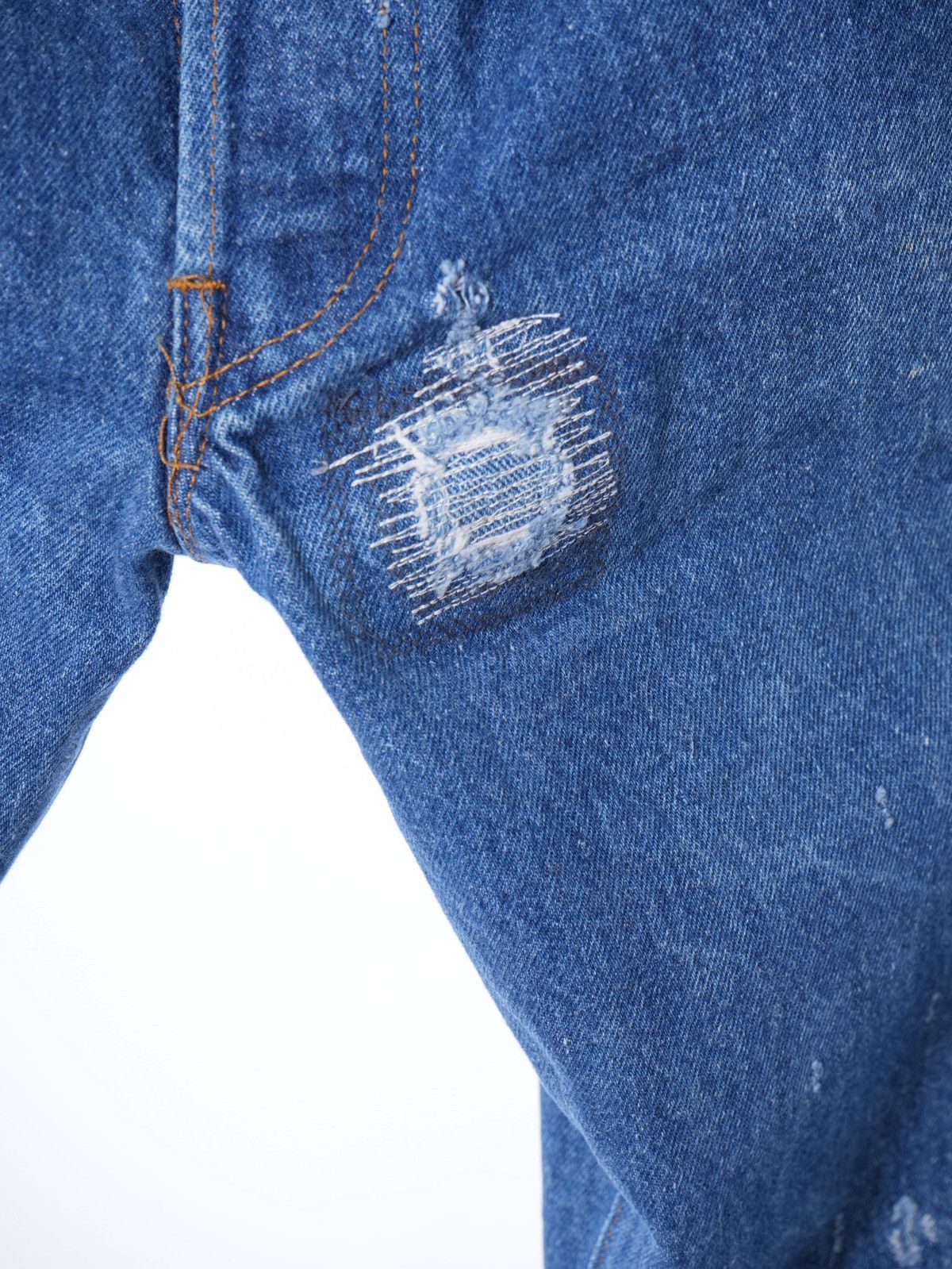 Levi's × Vintage Levi’s 501 1983 Distressed Stone Wash Denim fits w30 Size US 32 / EU 48 - 5 Thumbnail