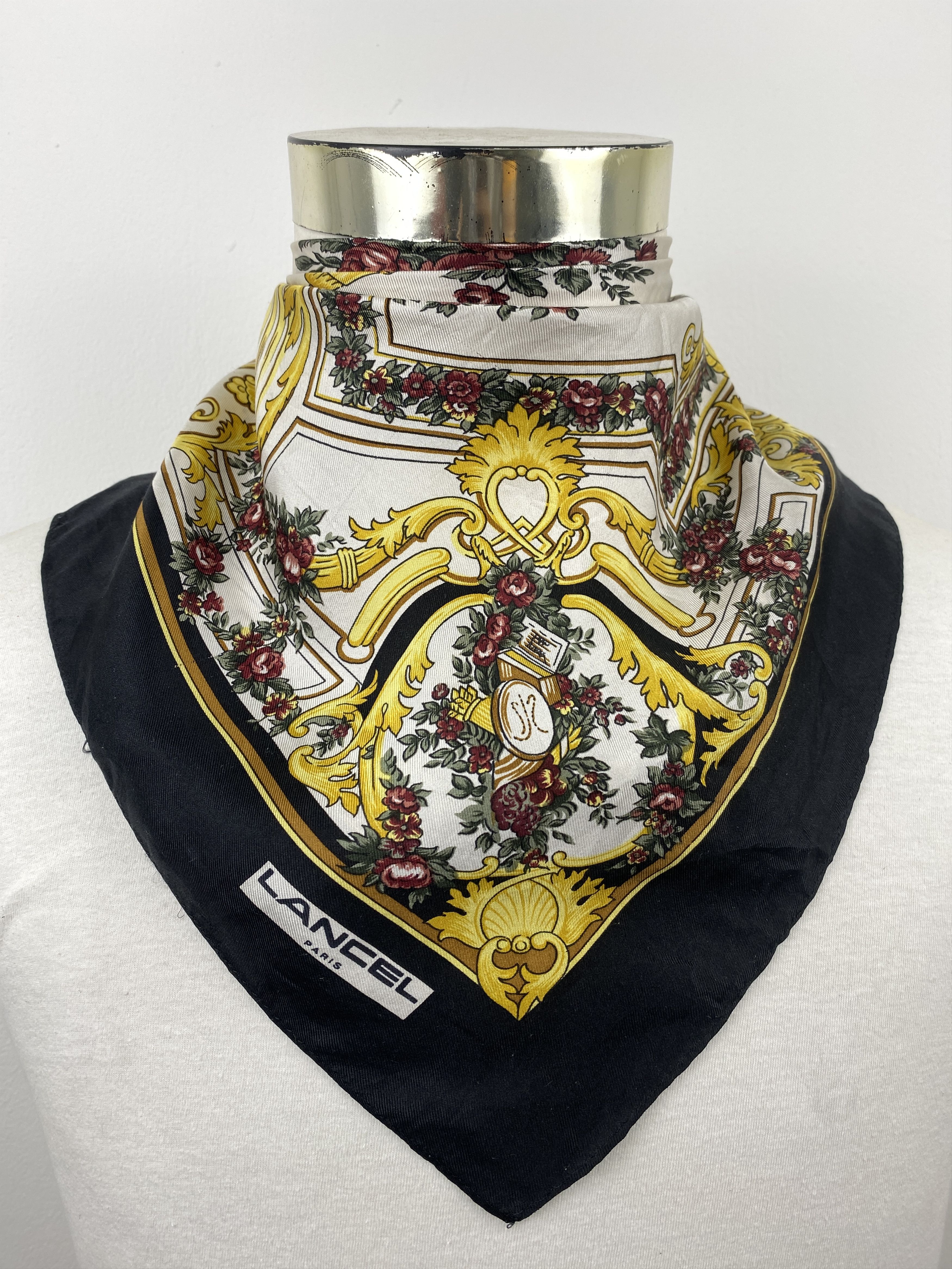 Lancel Lancel Silk Scarf Handkerchief Bandana / Neckerchief HKC0706 Size ONE SIZE - 2 Thumbnail