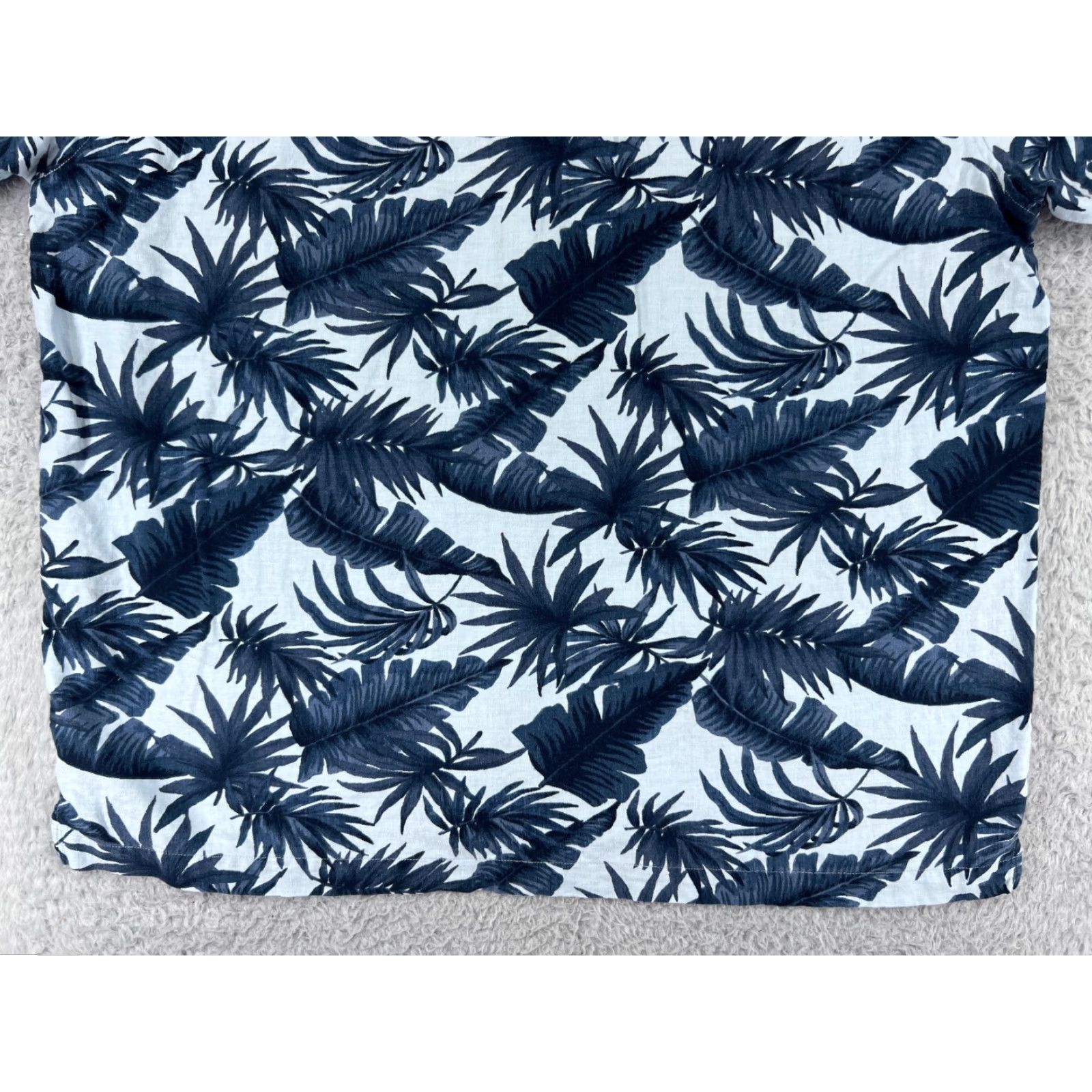 High Sierra High Sierra Shirt Mens Large Blue Floral Hibiscus Palm Button Up Linen Blend Size US L / EU 52-54 / 3 - 7 Thumbnail