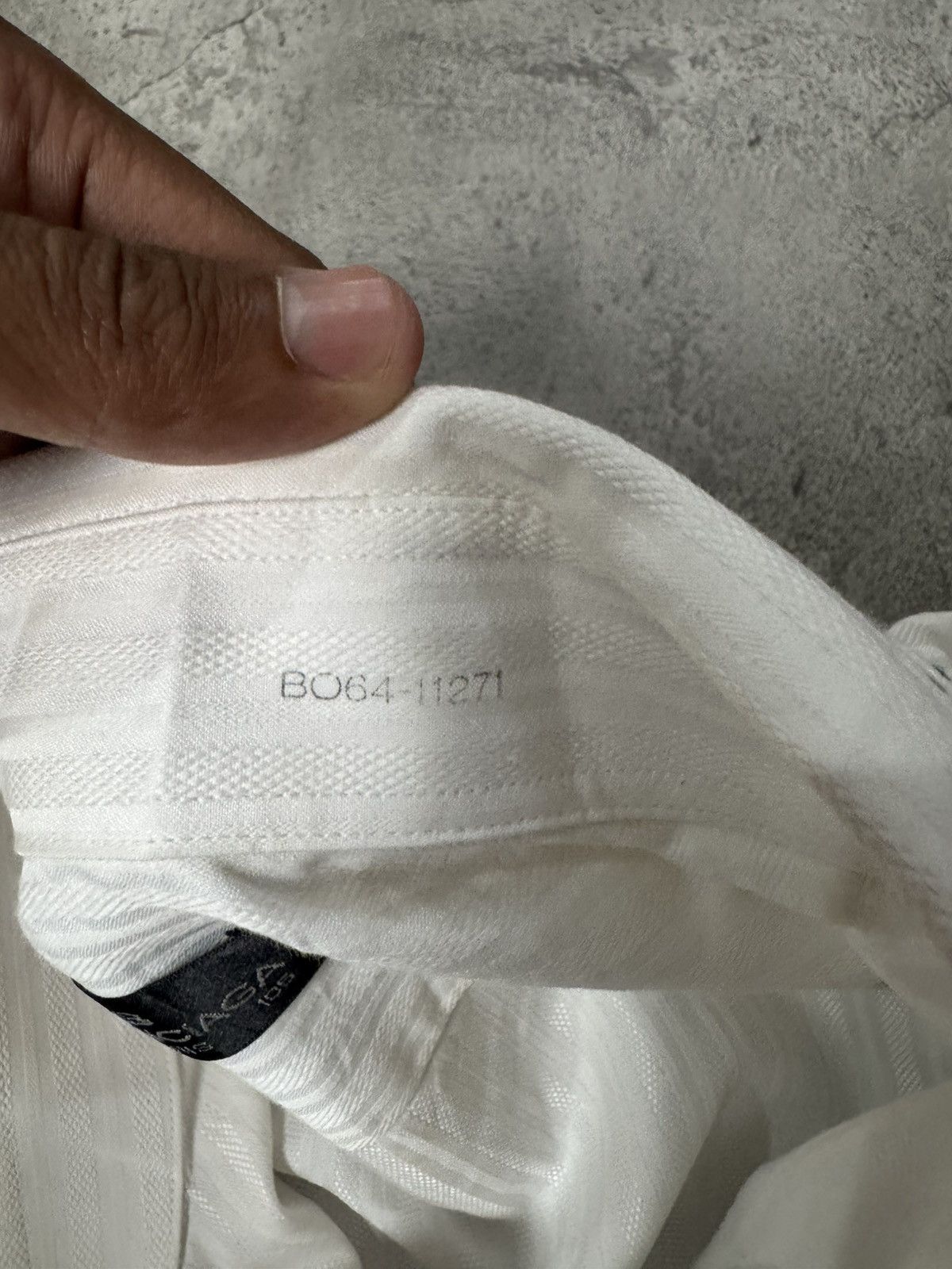 Balenciaga VINTAGE BALENCIAGA SIMPLE MOTIF IN COLAR LONGSLEEVE SHIRT Size US XL / EU 56 / 4 - 8 Thumbnail