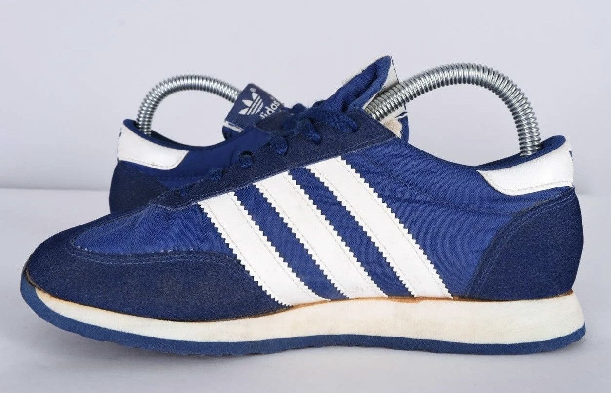 Adidas Adidas Nevada Vintage Collectors Runners Size UK 5/ EU 38 Size US 6 / EU 39 - 4 Thumbnail