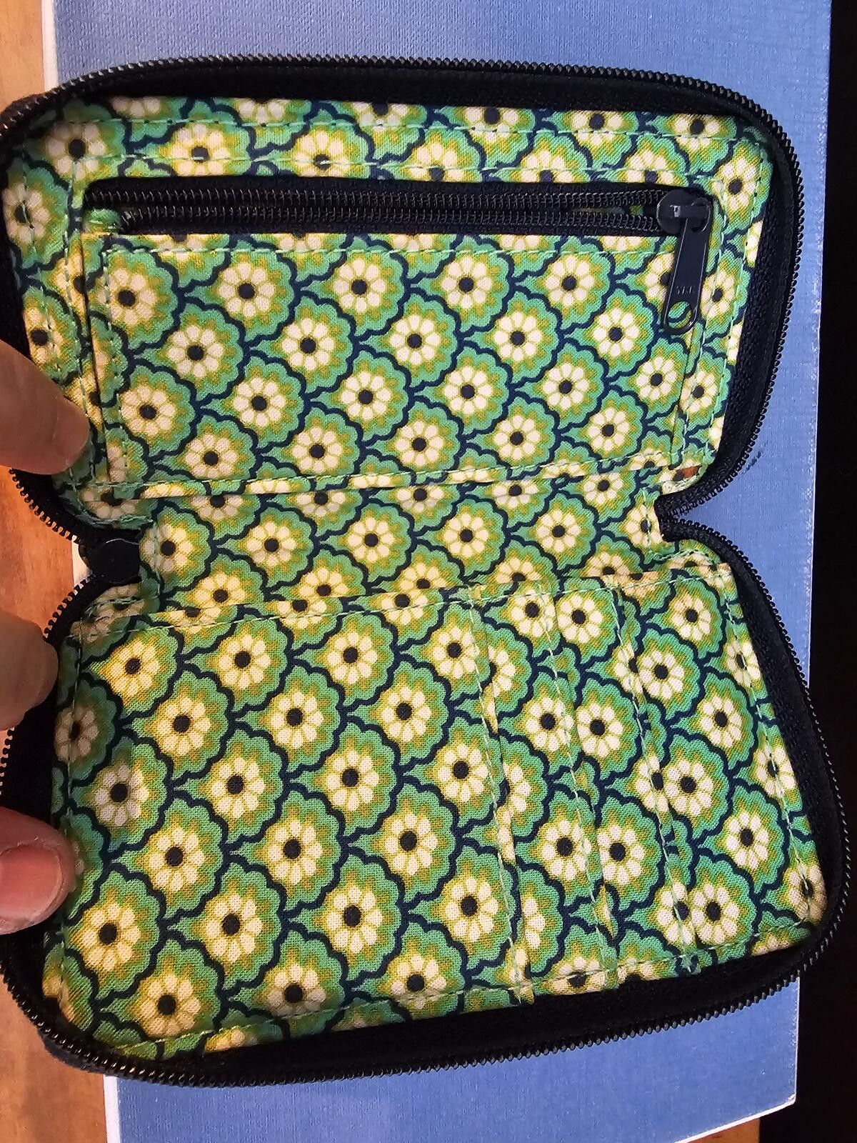 Other Vera Bradley Wallet Blue & Green Womens Paisley Size ONE SIZE - 3 Thumbnail