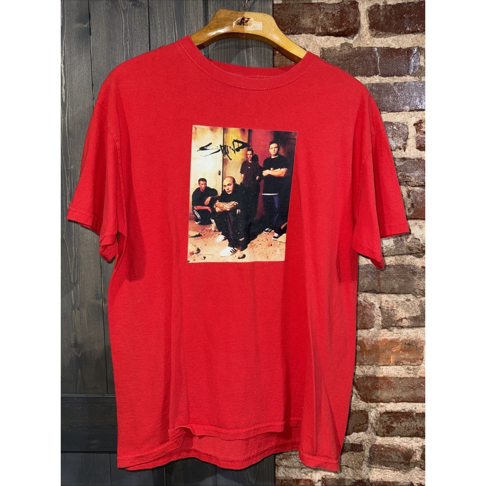 Gildan Staind Break The Cycle Band Graphic Tee Sz L With “Chris” Size US L / EU 52-54 / 3 - 1 Thumbnail