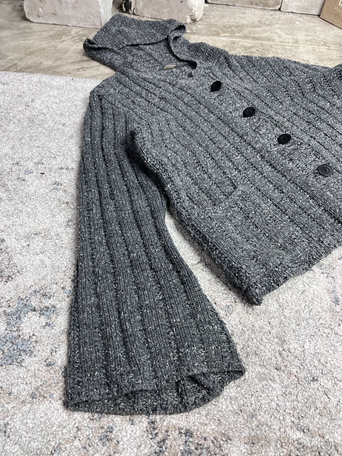Vintage OVERSIZED HOODED KNITED CARDIGAN + FLARED SLEEVES - 1653 Size US XL / EU 56 / 4 - 8 Thumbnail