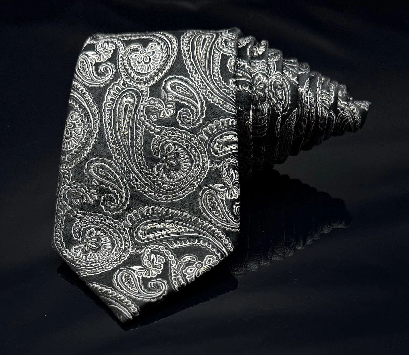 Donald Trump Donald J Trump Signature Collection Silk Men Tie Black Size ONE SIZE - 2 Thumbnail
