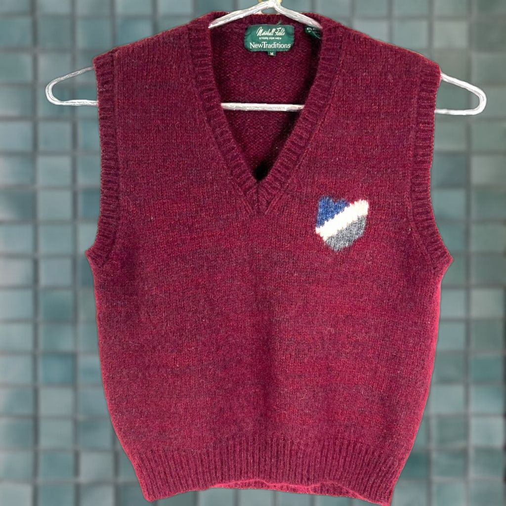 Vintage VINTAGE Marshall Field's New Traditions Wool Blend Sweater Vest Mens M Maroon Size US M / EU 48-50 / 2 - 1 Thumbnail