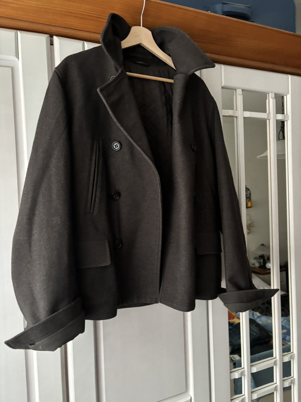 Dolce & Gabbana Dolce & Gabbana luxury designer cropped short coat / parka Size US L / EU 52-54 / 3 - 3 Thumbnail