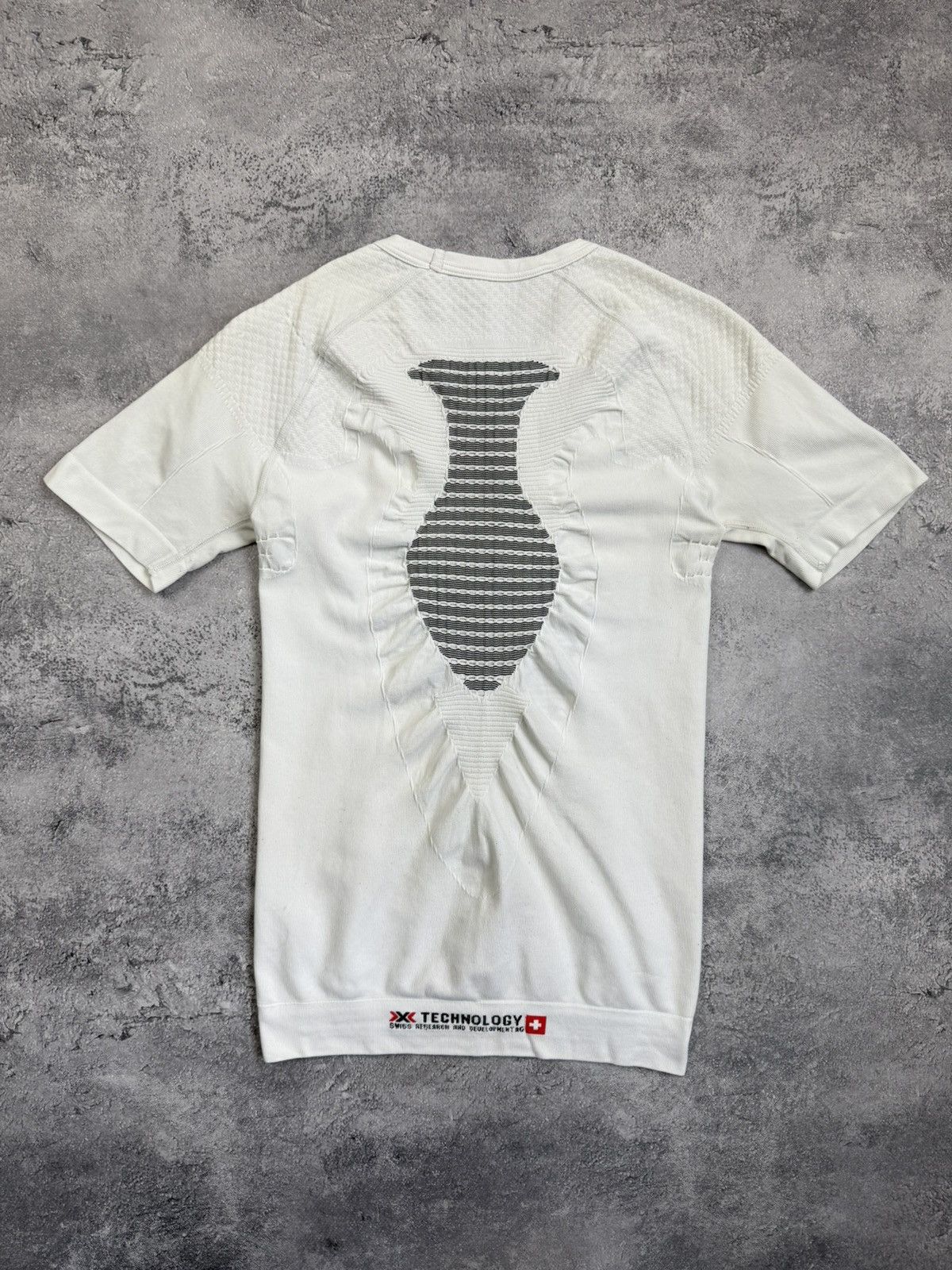 Sports Specialties X-Bionic Thermal Compression T-Shirt White Tee Size L-XL Size L / US 10 / IT 46 - 10 Thumbnail