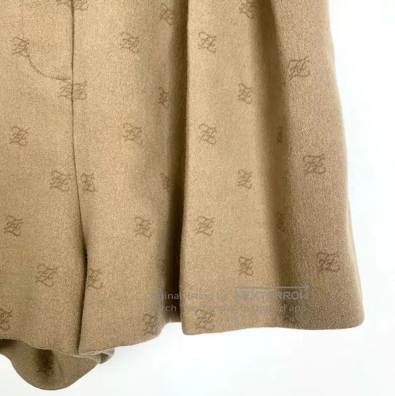 Fendi Fendi Brown Cotton Women's Shorts XS . Size 22" - 4 Thumbnail