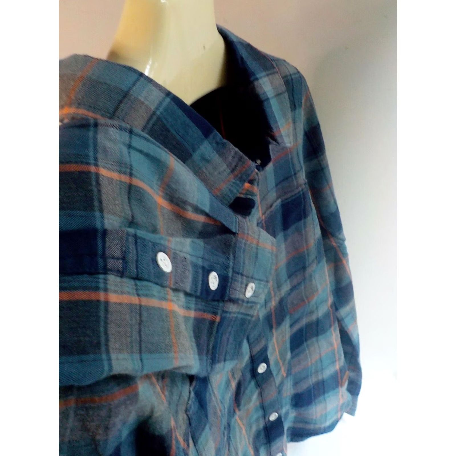 Vintage ROXY Long Sleeve Plaid Button Front Shirt Blue/Peach 100% Cotton NWT LG Womens Shirt Size L / US 10 / IT 46 - 4 Thumbnail