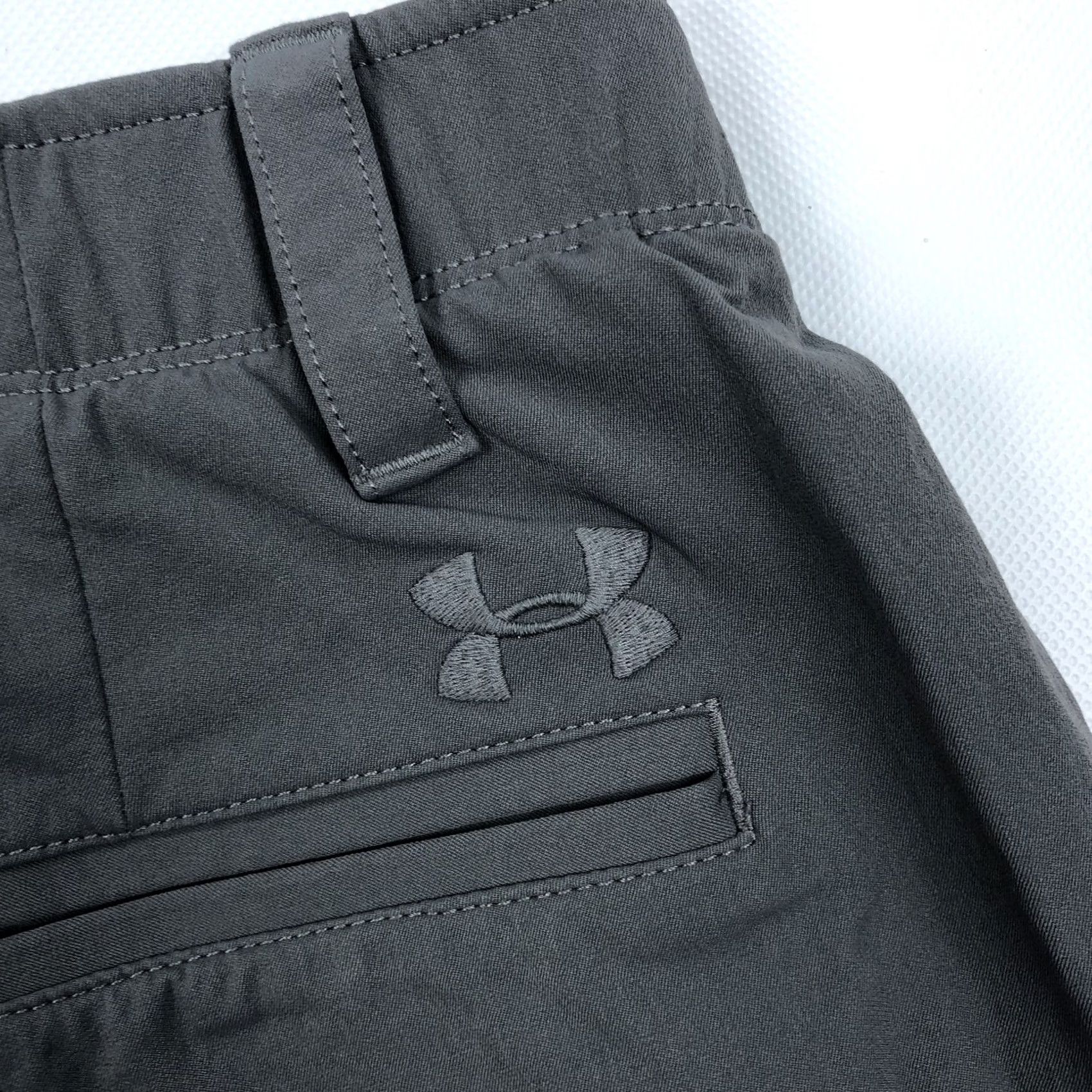 Under Armour Under Armour Men's Performance Golf Pants Flat Front Straight Leg Gray Size 36 Regular Inseam 32 Size US 36 / EU 52 - 4 Thumbnail