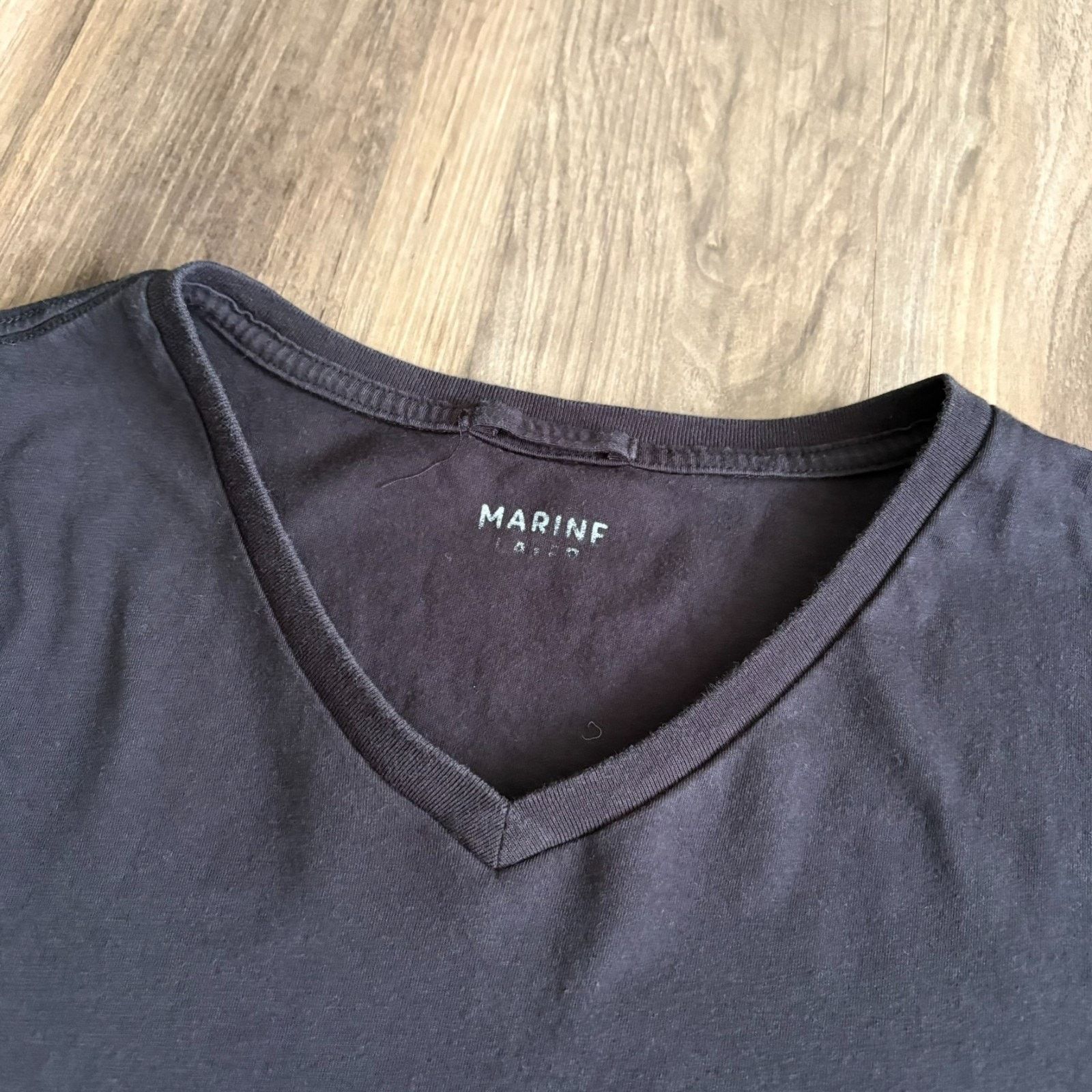 Marine Layer Marine Layer V-Neck T-Shirt Men's Size L Black Supima Modal Size US L / EU 52-54 / 3 - 2 Thumbnail