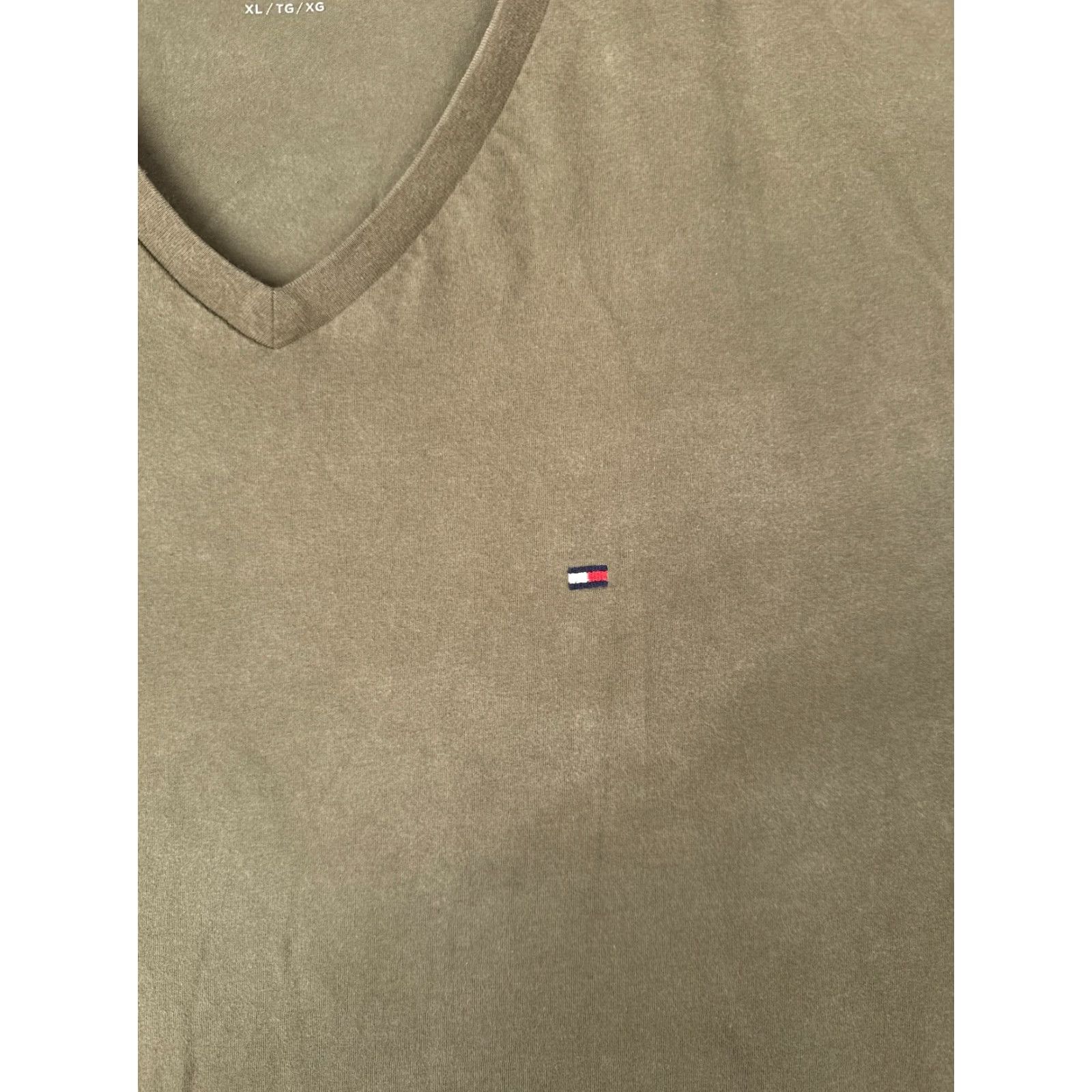 Tommy Hilfiger Tommy Hilfiger Shirt Adult XL Green V-Neck Cotton Jersey Short Sleeve Embroidered Logo Mens Size US XL / EU 56 / 4 - 6 Thumbnail