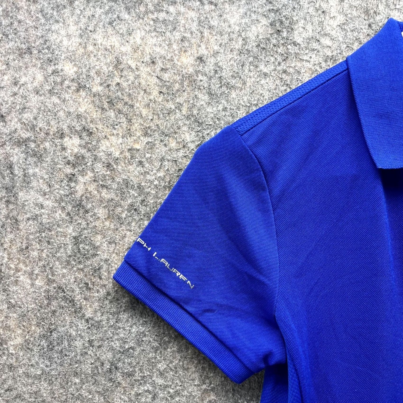 Ralph Lauren Ralph Lauren Polo Shirt Women XS Blue Solid Short Sleeve Collared Button Polo Fashion Size XS / US 0-2 / IT 36-38 - 3 Thumbnail