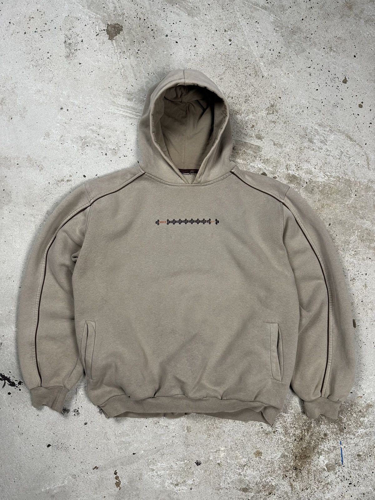 Nike Vintage Y2K Nike Beige Boxy Fit Hoodie Swoosh Print Size US M / EU 48-50 / 2 - 1 Thumbnail