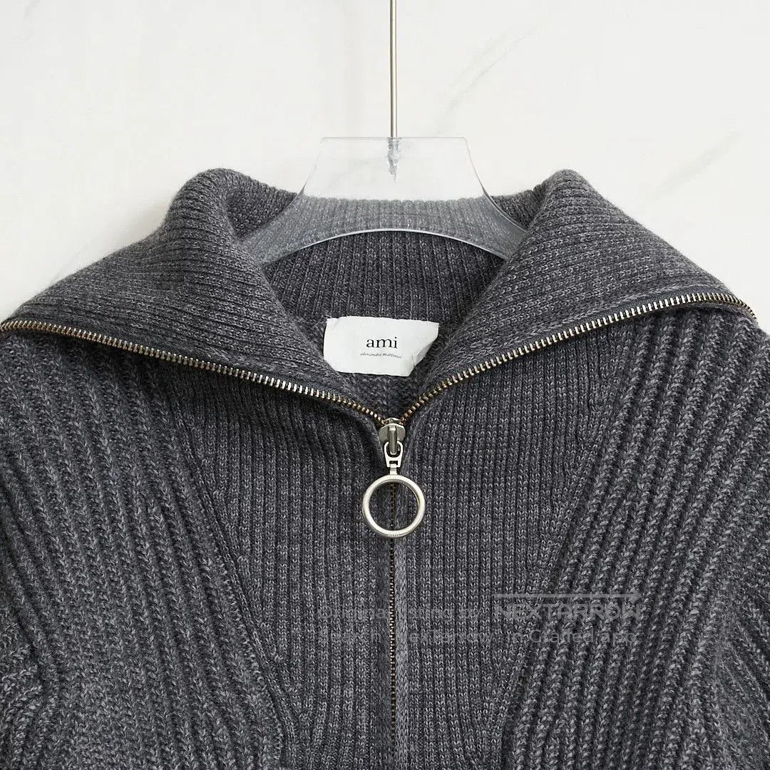 AMI Ami Paris Women's Solid Zip Collar Knit. Size M / US 6-8 / IT 42-44 - 2 Thumbnail