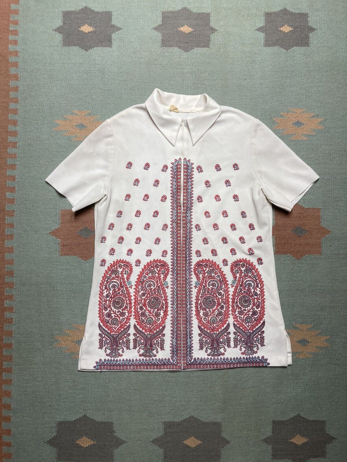 Vintage Vintage 70s collared shirt 1/4 zip flowers paisley hippie L Size L / US 10 / IT 46 - 1 Thumbnail
