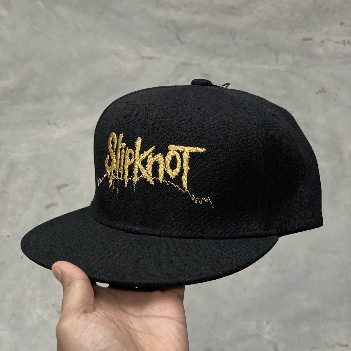 Band Tees × Slipknot Slipknot Snapback Cap Copyright 2023 Bravado Merchandising Size ONE SIZE - 2 Thumbnail