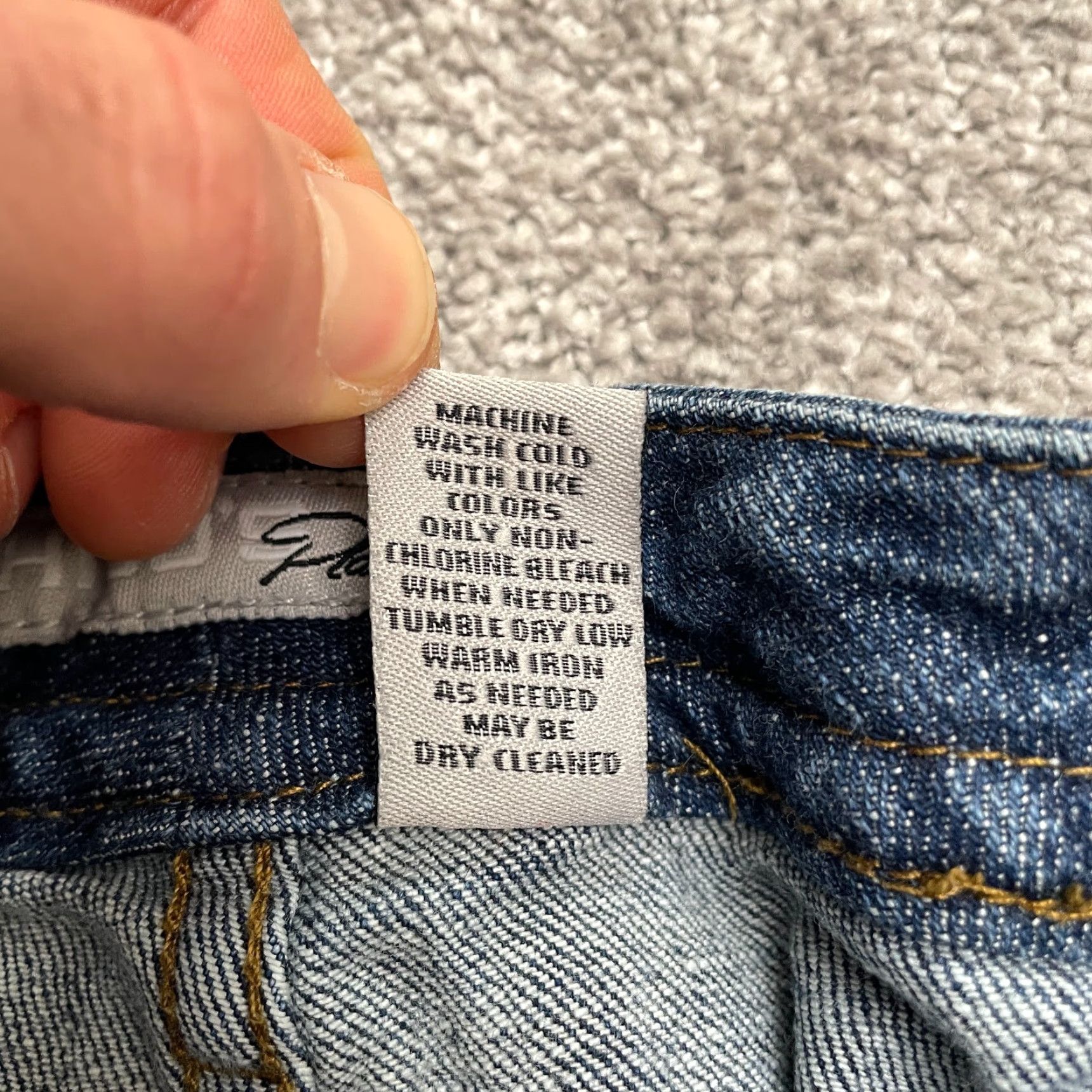 Vintage Chico's Jeans Blue Denim Straight 34x26 Womens Regular 12 High Rise 5-Pocket Cotton Blend Casual Vintage No N/A Size 34" / US 12 / IT 48 - 7 Thumbnail