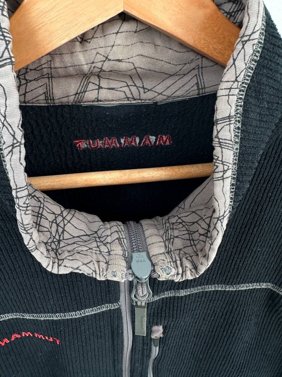 Mammut Vintage Mammut Black Outdoor Distressed Zip Hoodie Size US XL / EU 56 / 4 - 7 Thumbnail